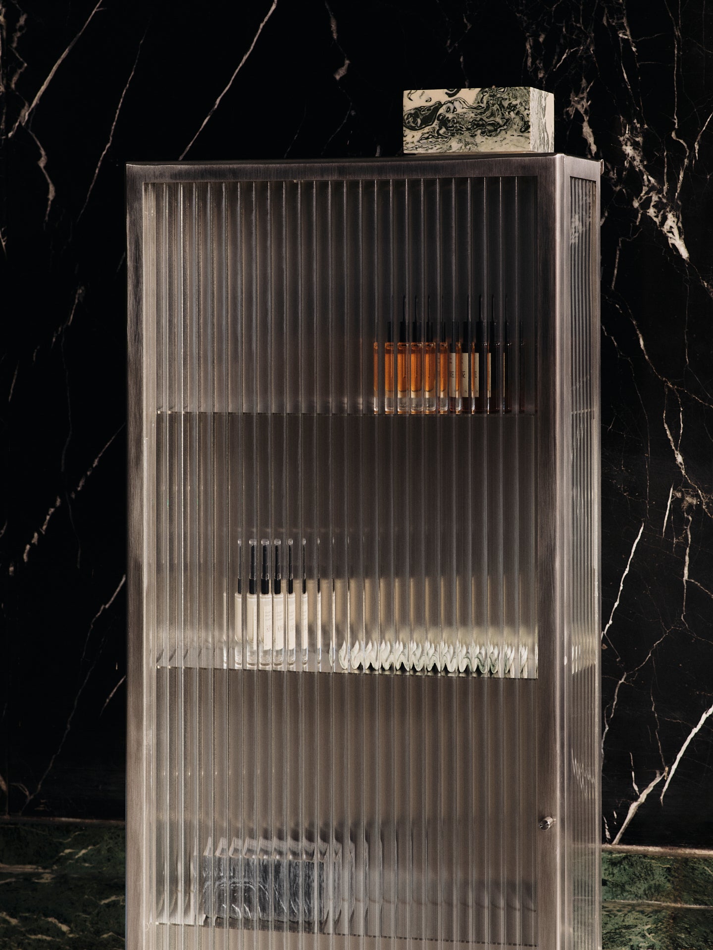HAZE Steel Wall Cabinet