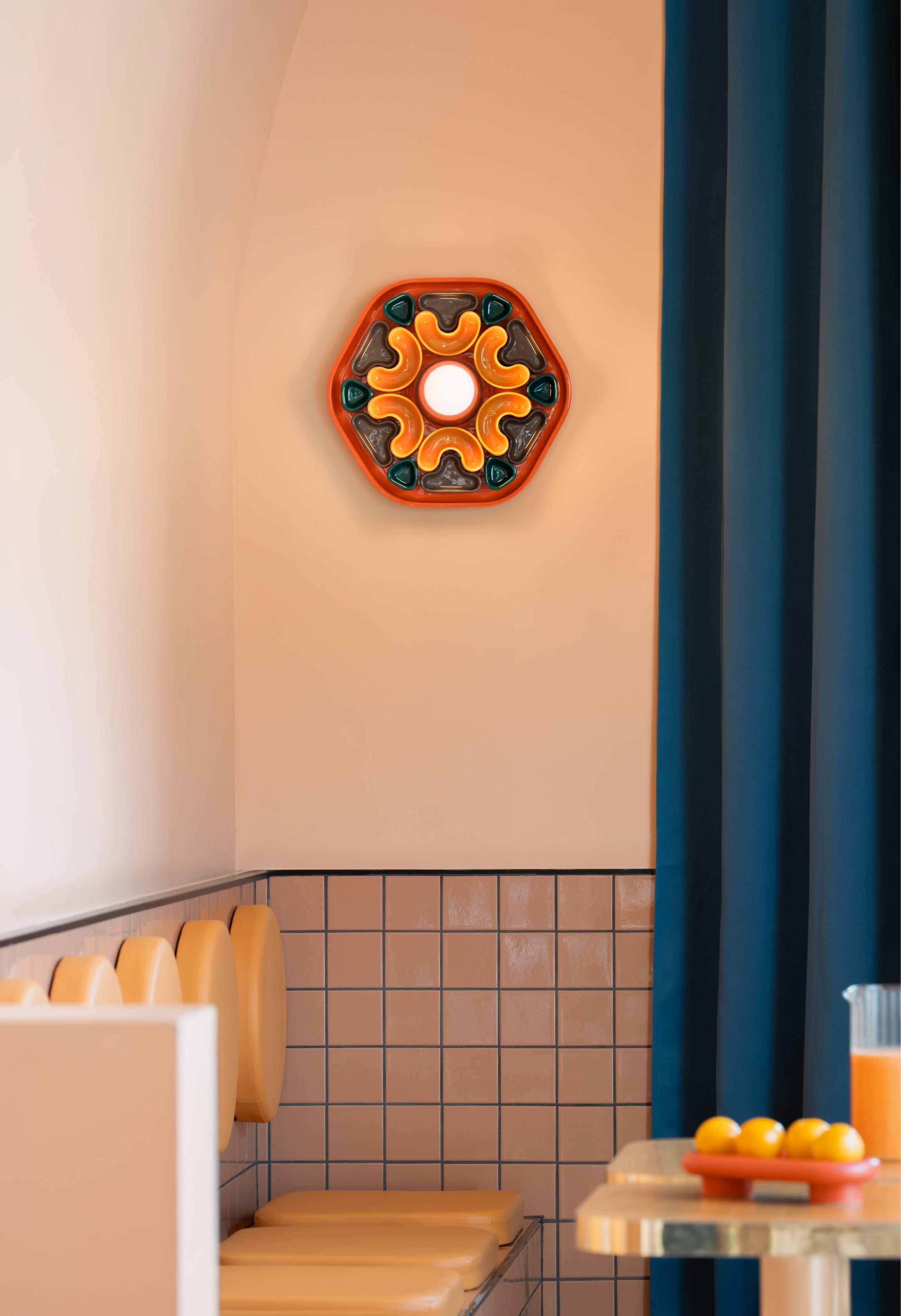 Kinkiet keramický PHYTIA oranžový so žltou, hnedou a zelenou