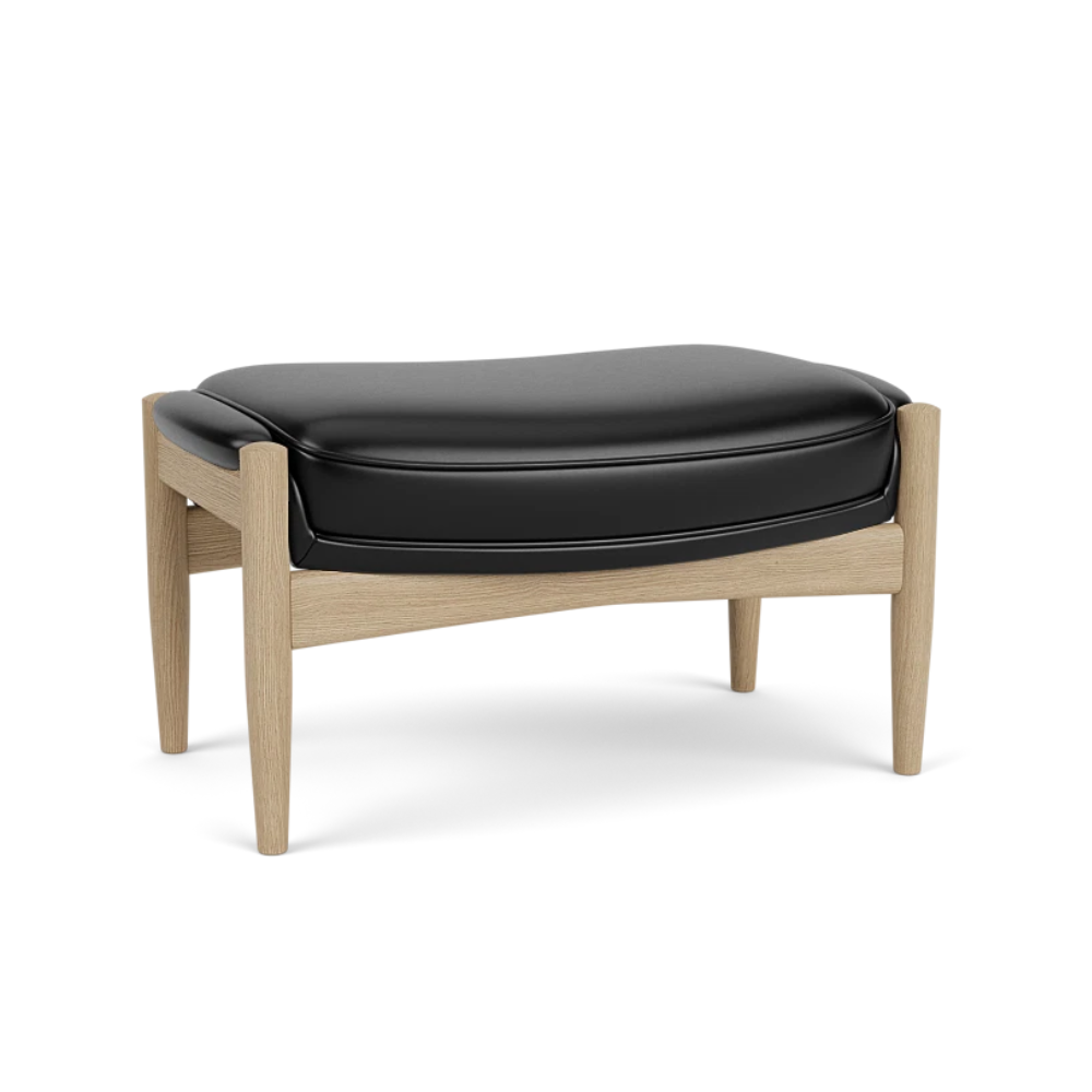 Podnožník THE SEAL čierna koža s dubovou základňou