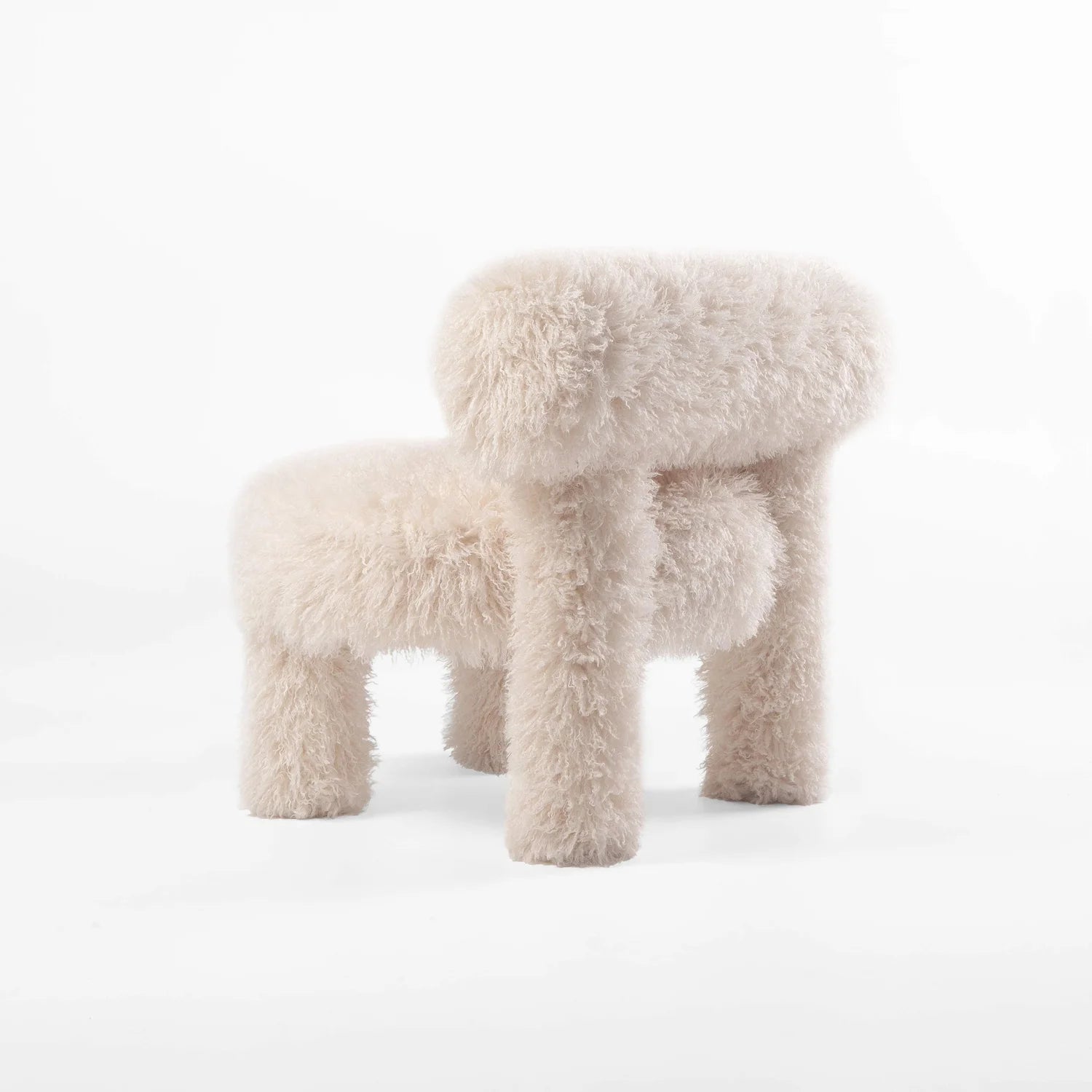 Fotel GROPIUS CS1 - FLUFFY EDITION umelé kožušiny