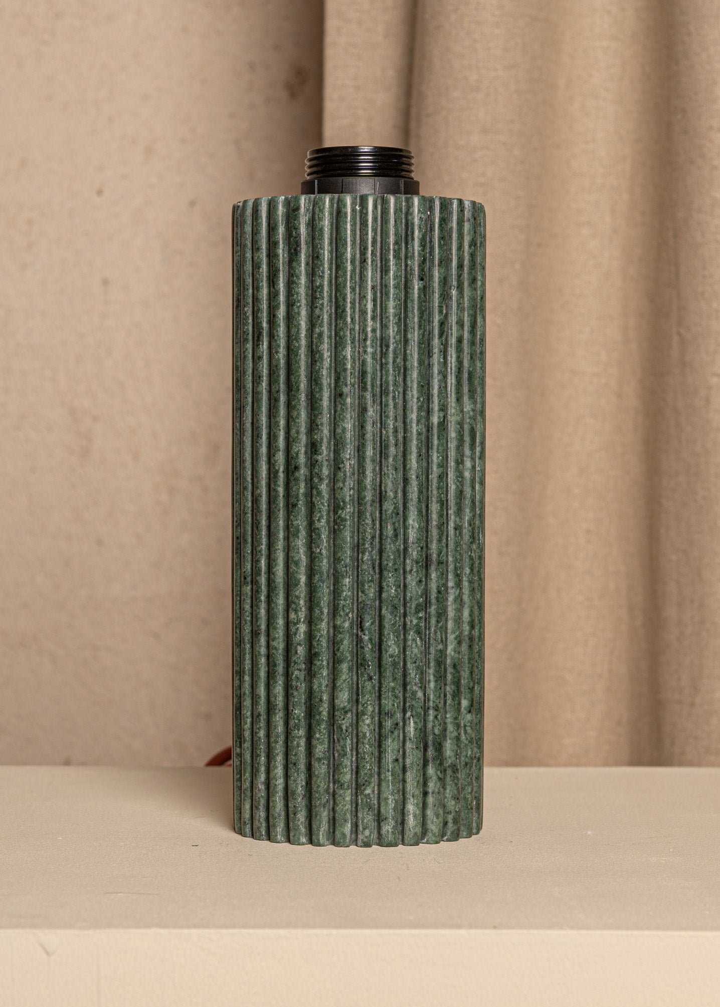 Table lamp FLUTITA green marble