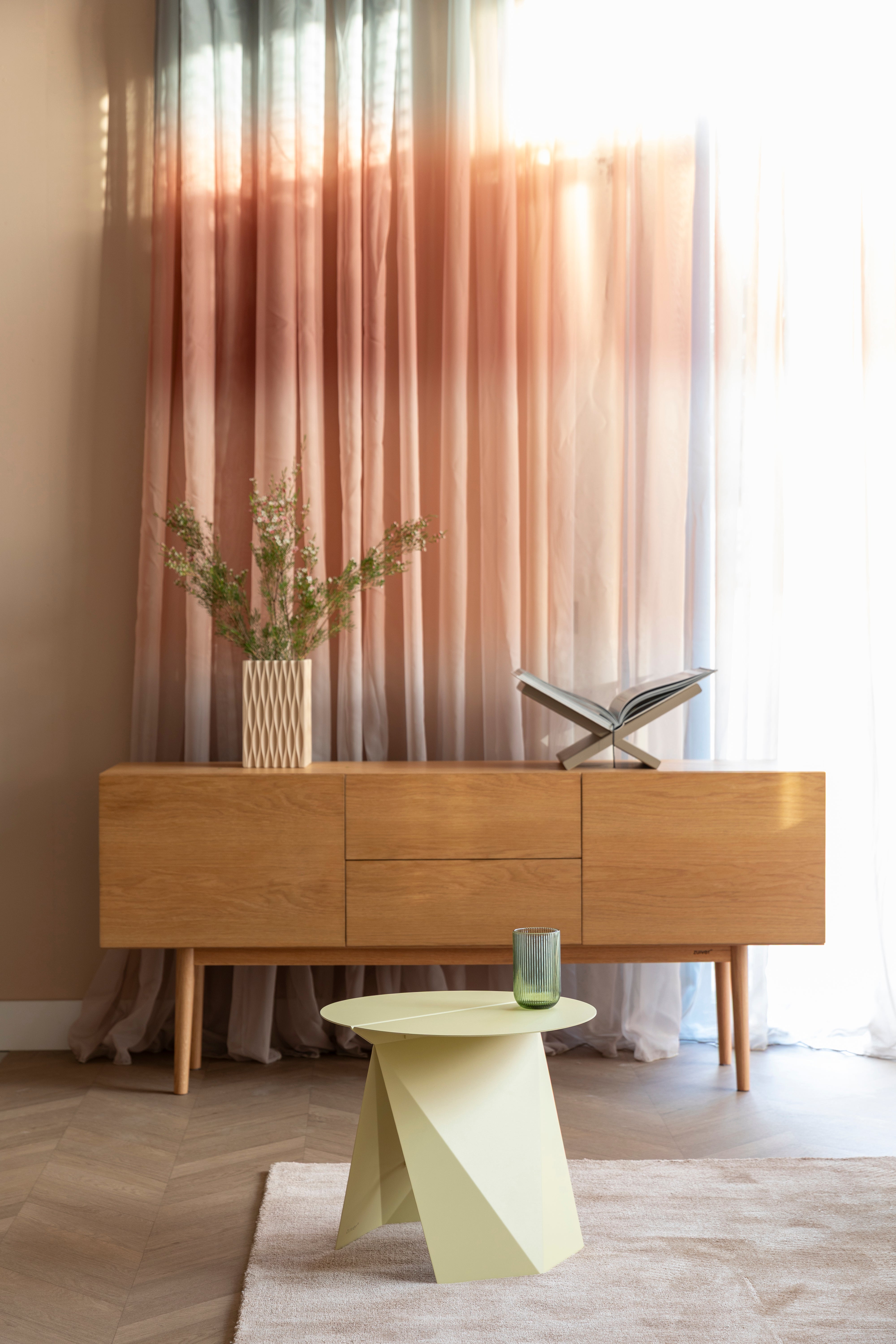 Bočný stolík FOLDY žltý