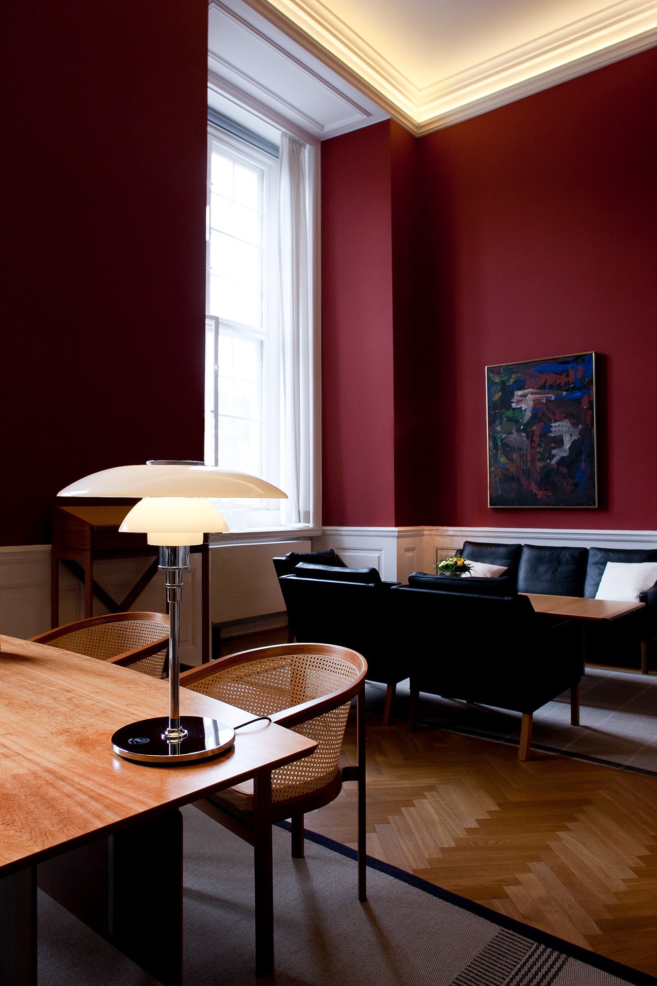 Stolná lampa PH 4½-3½ biela s chrómovým podstavcom