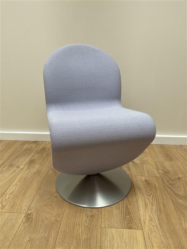 SYSTEM 1-2-3 LOUNGE STANDARD armchair light blue - display model