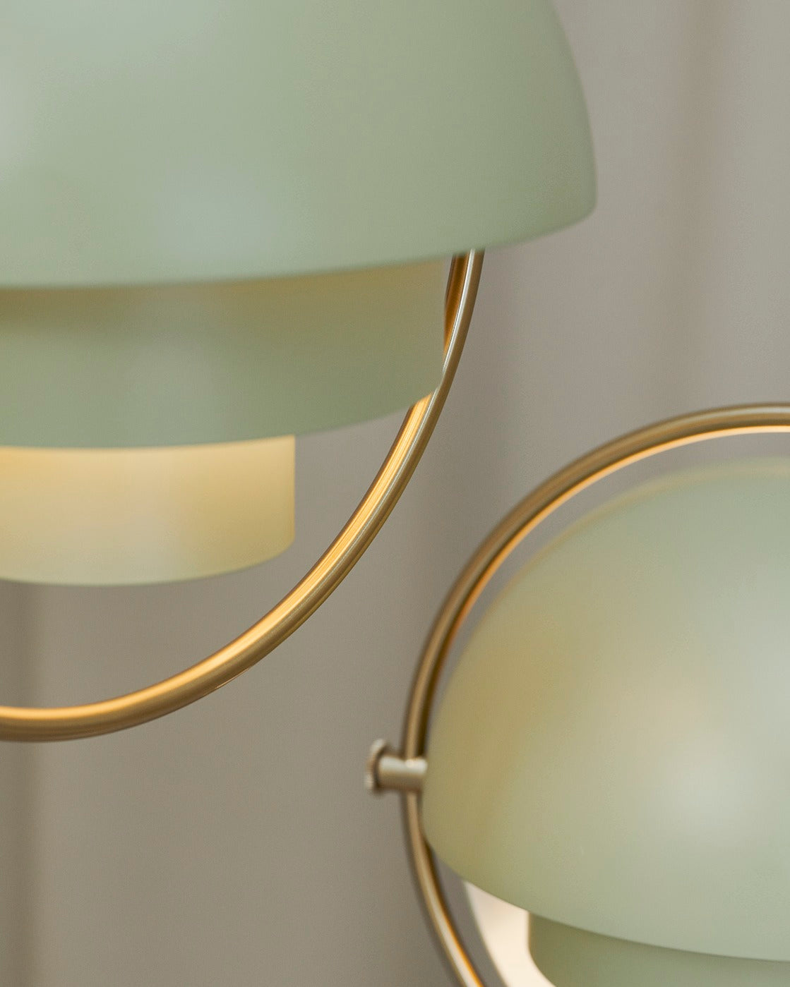 Závesná lampa MULTI-LITE biela