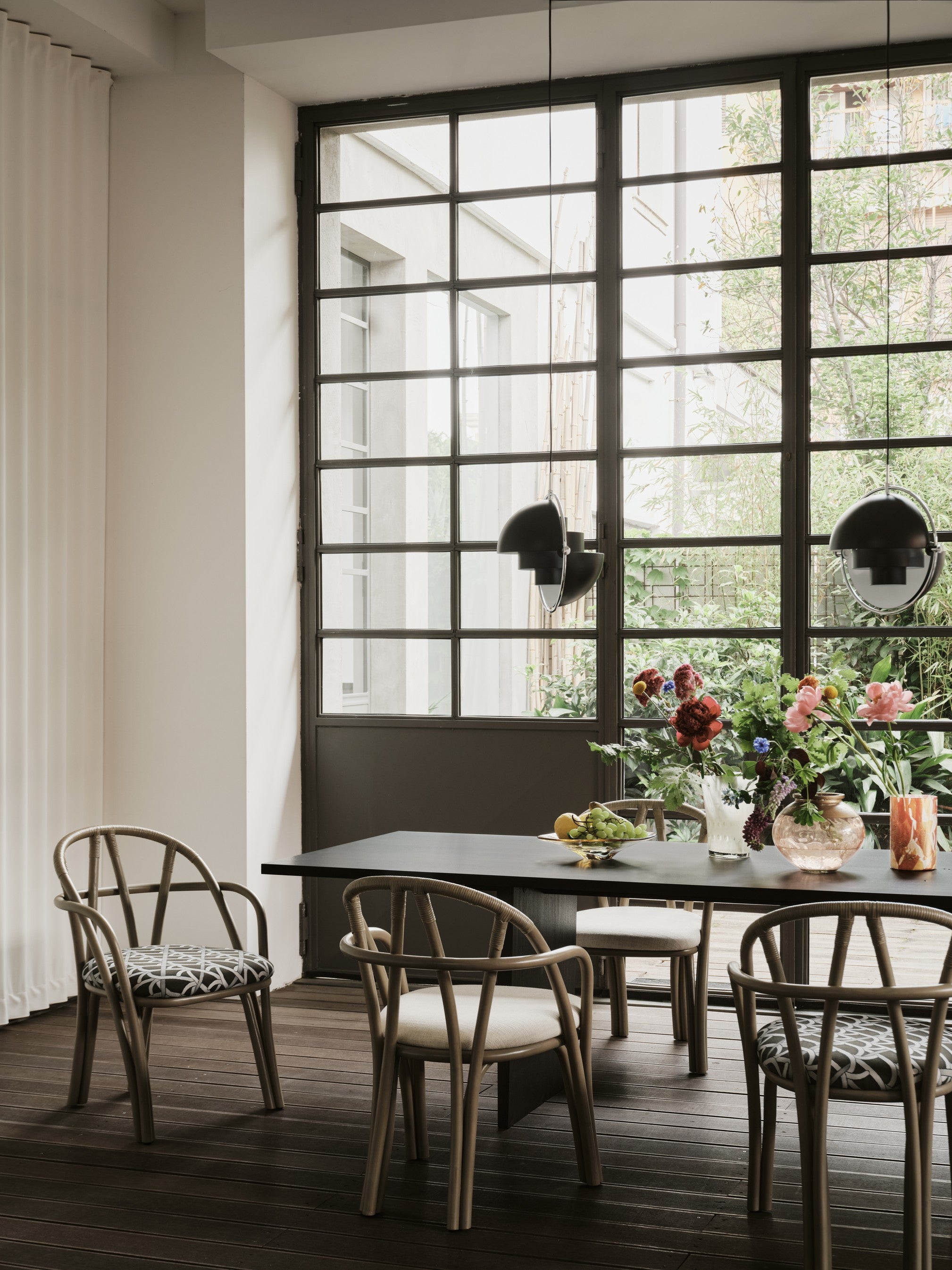 Závesná lampa MULTI-LITE biela