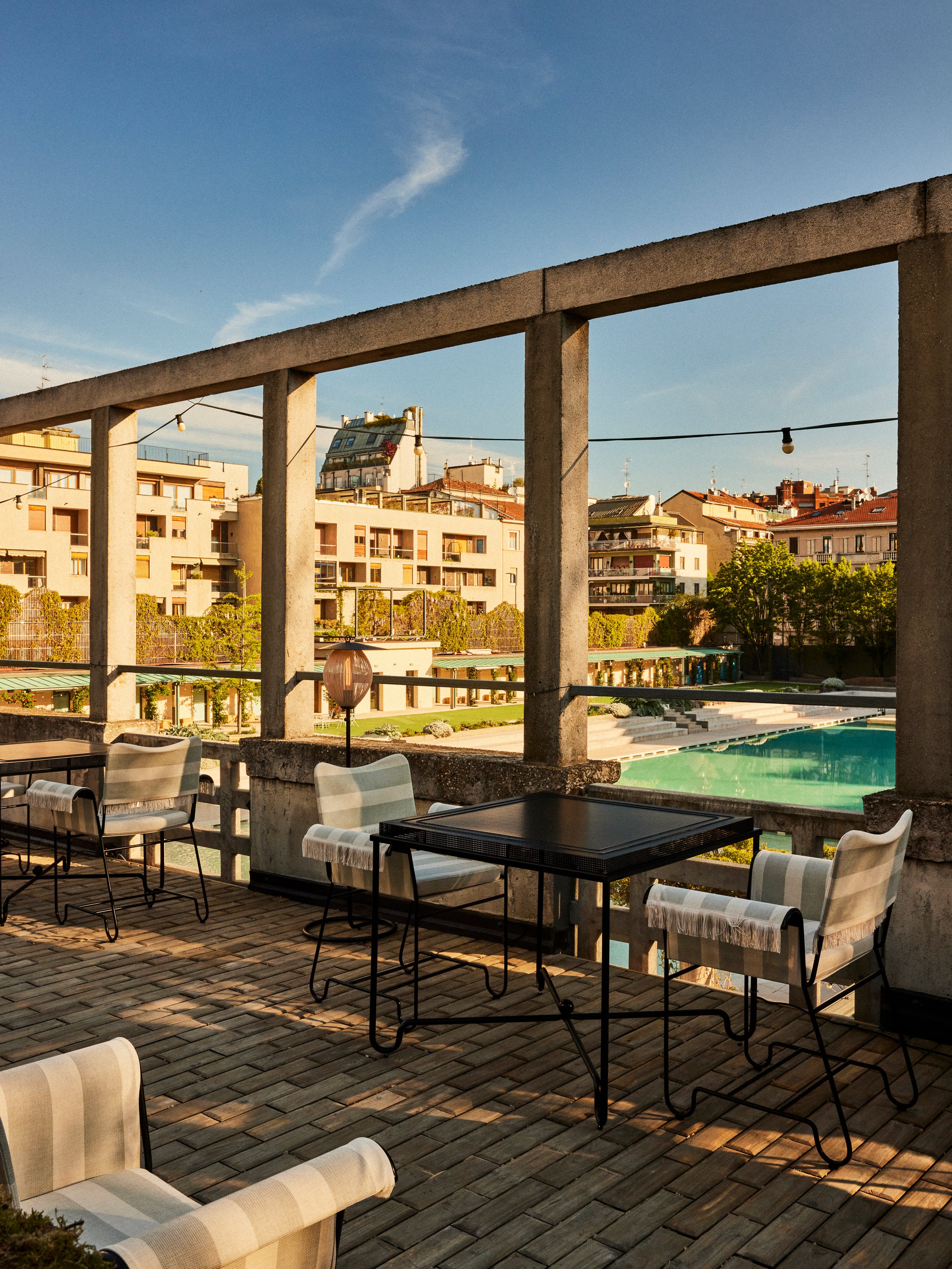 Záhradná podlahová lampa SATELLITE horčicová