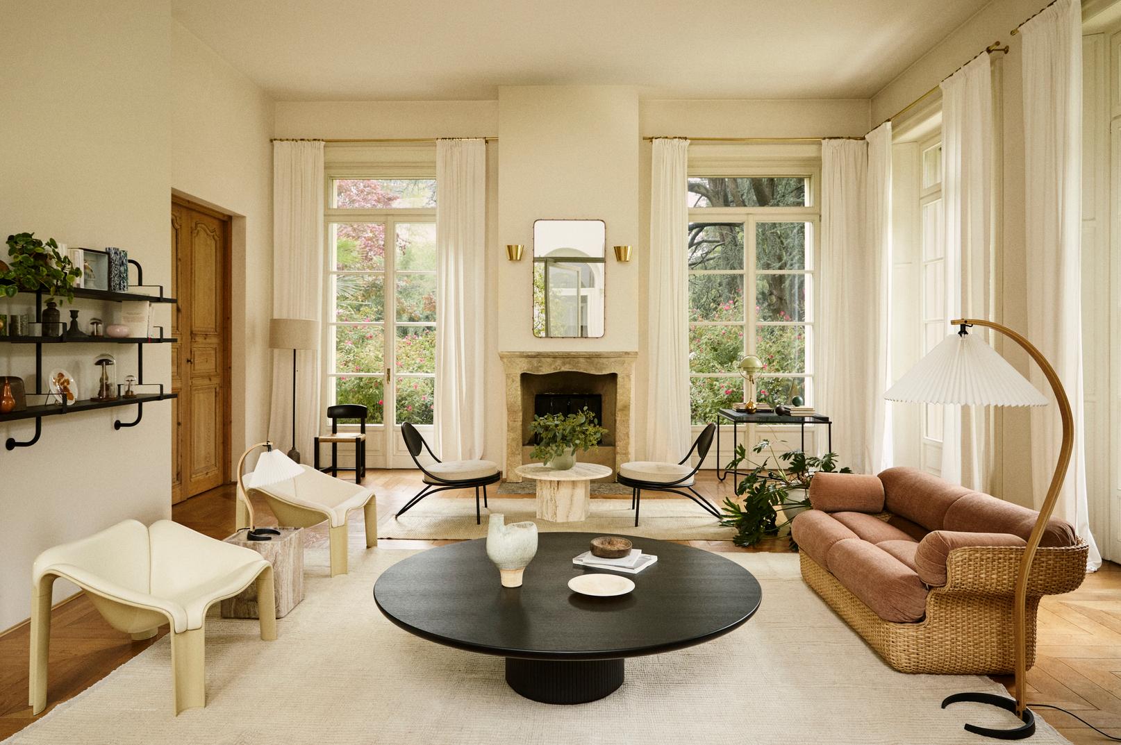 MOON black coffee table oak veneer