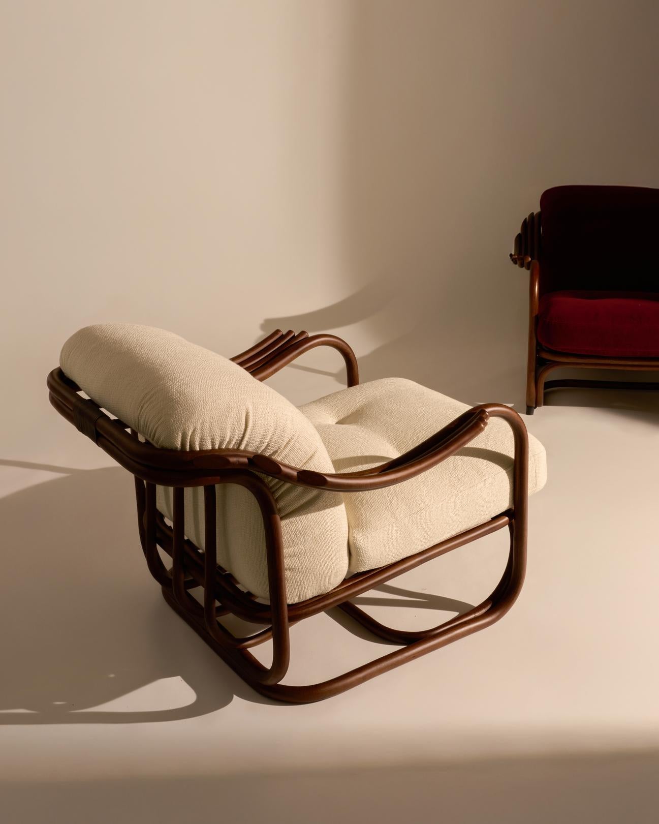 Kreslo POLTRONA TRIA čalúnené