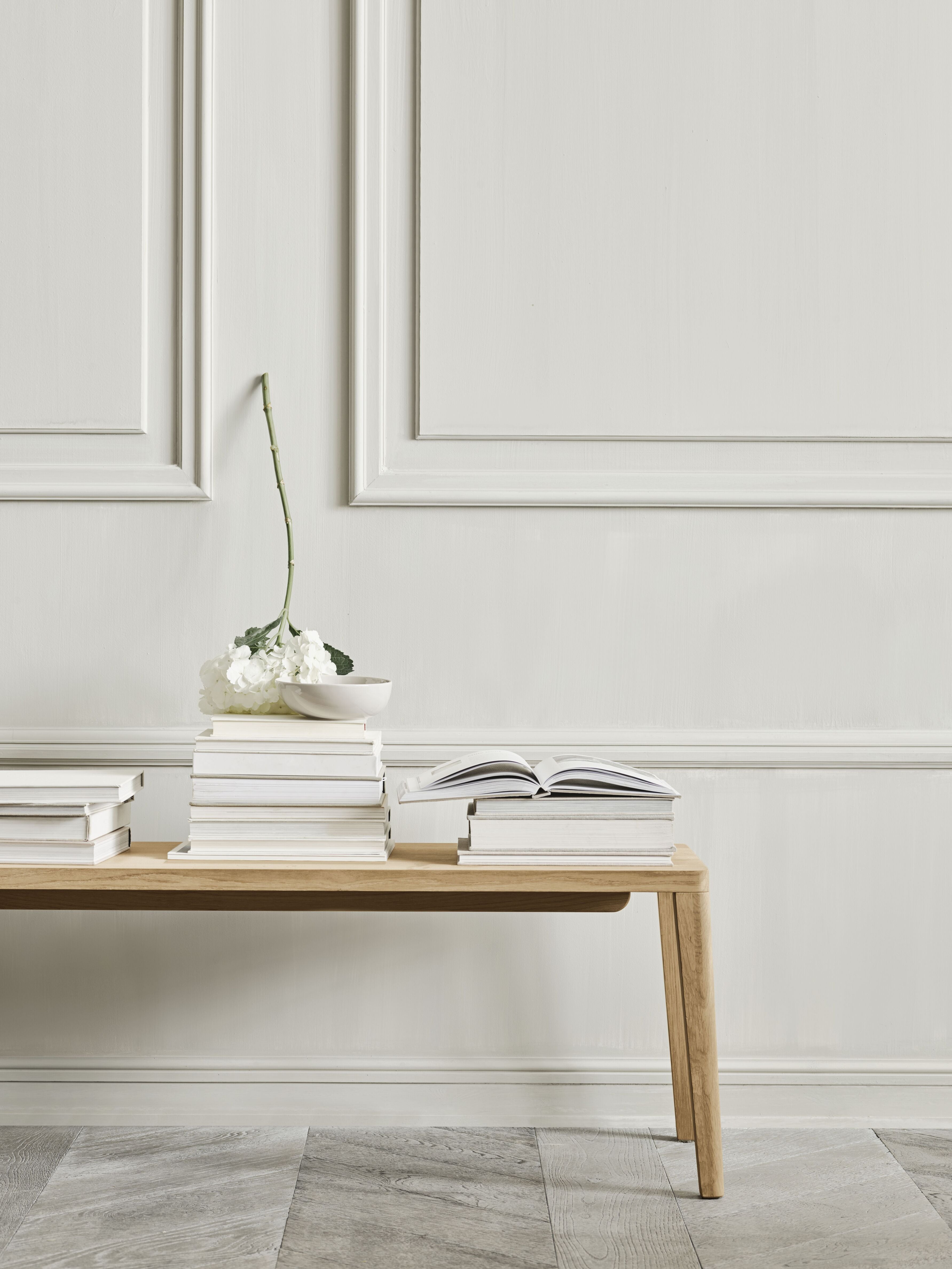 Stôl GRACEFUL čierne dubové drevo