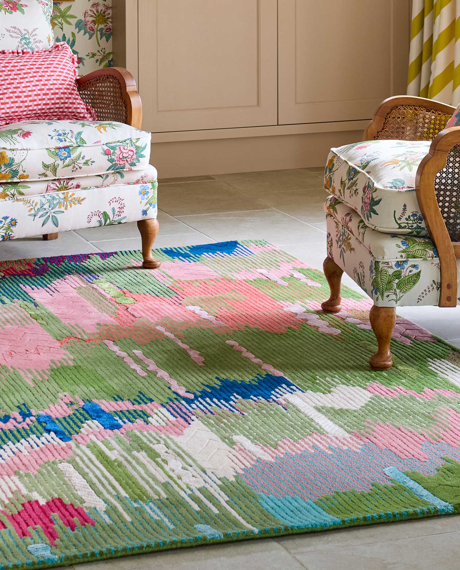 Koberec WILDERNESS PERIDOT EMERALD zeleno-ružový