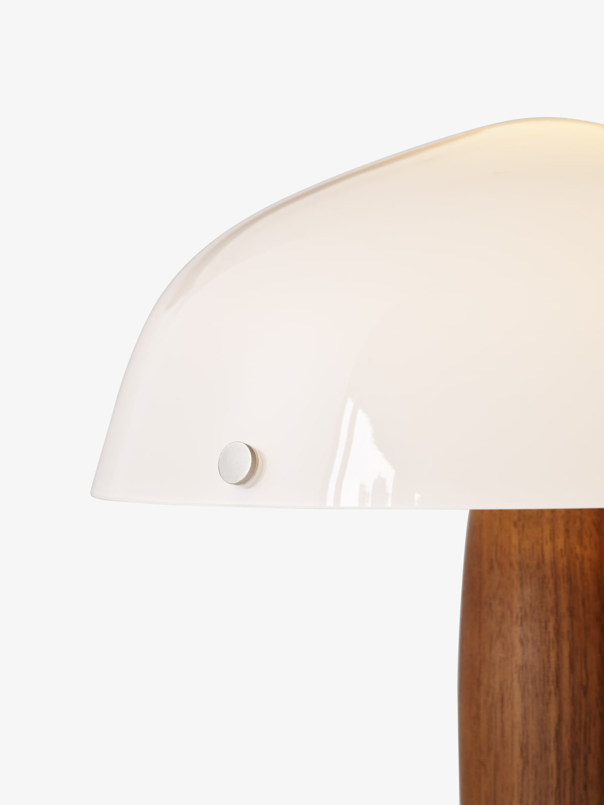 Stolná lampa HERMAN SHY3 opálové sklo s orechovým drevom a krémovým mramorovým podstavcom