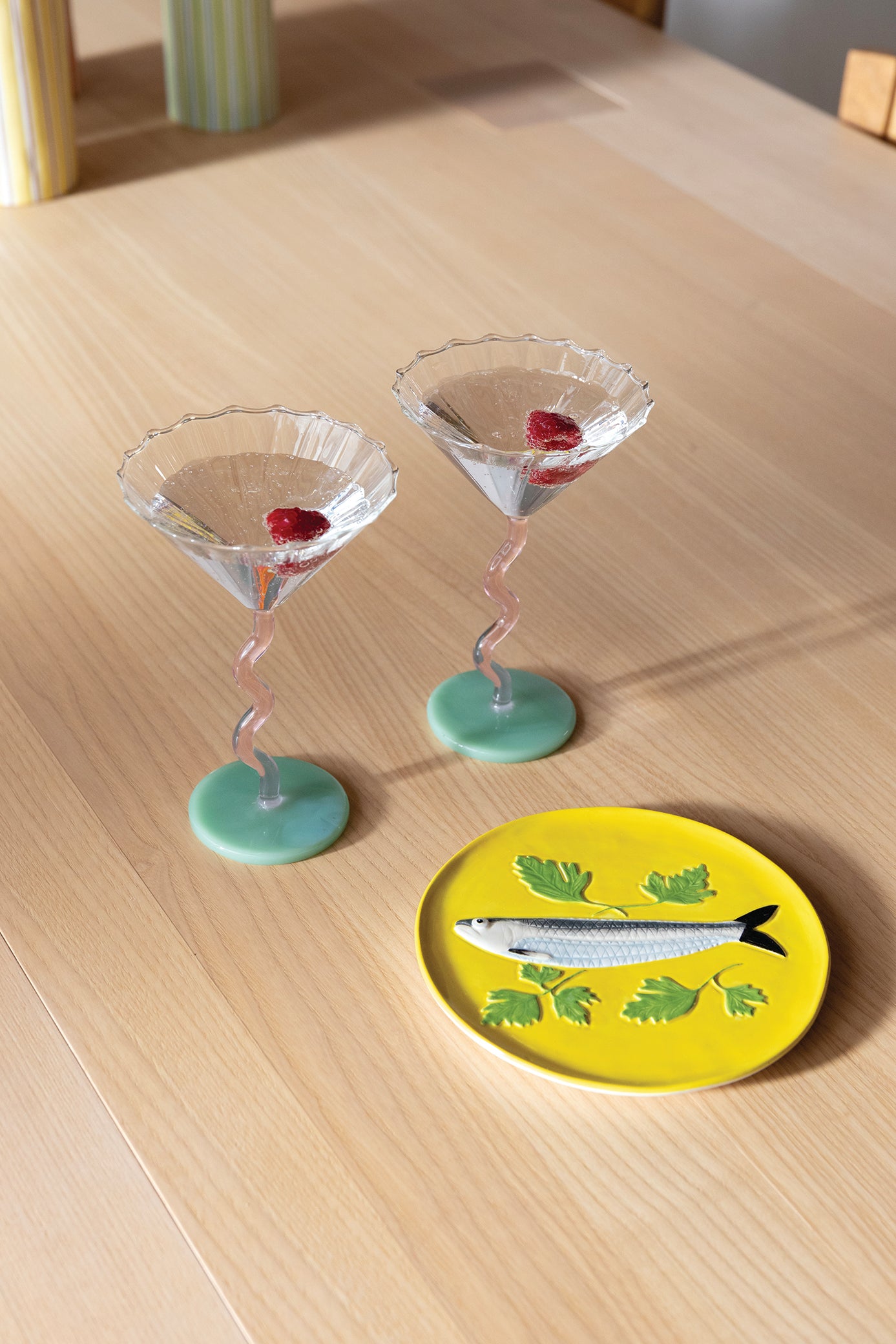 Súprava dezertných tanierov DE LA MER farebná