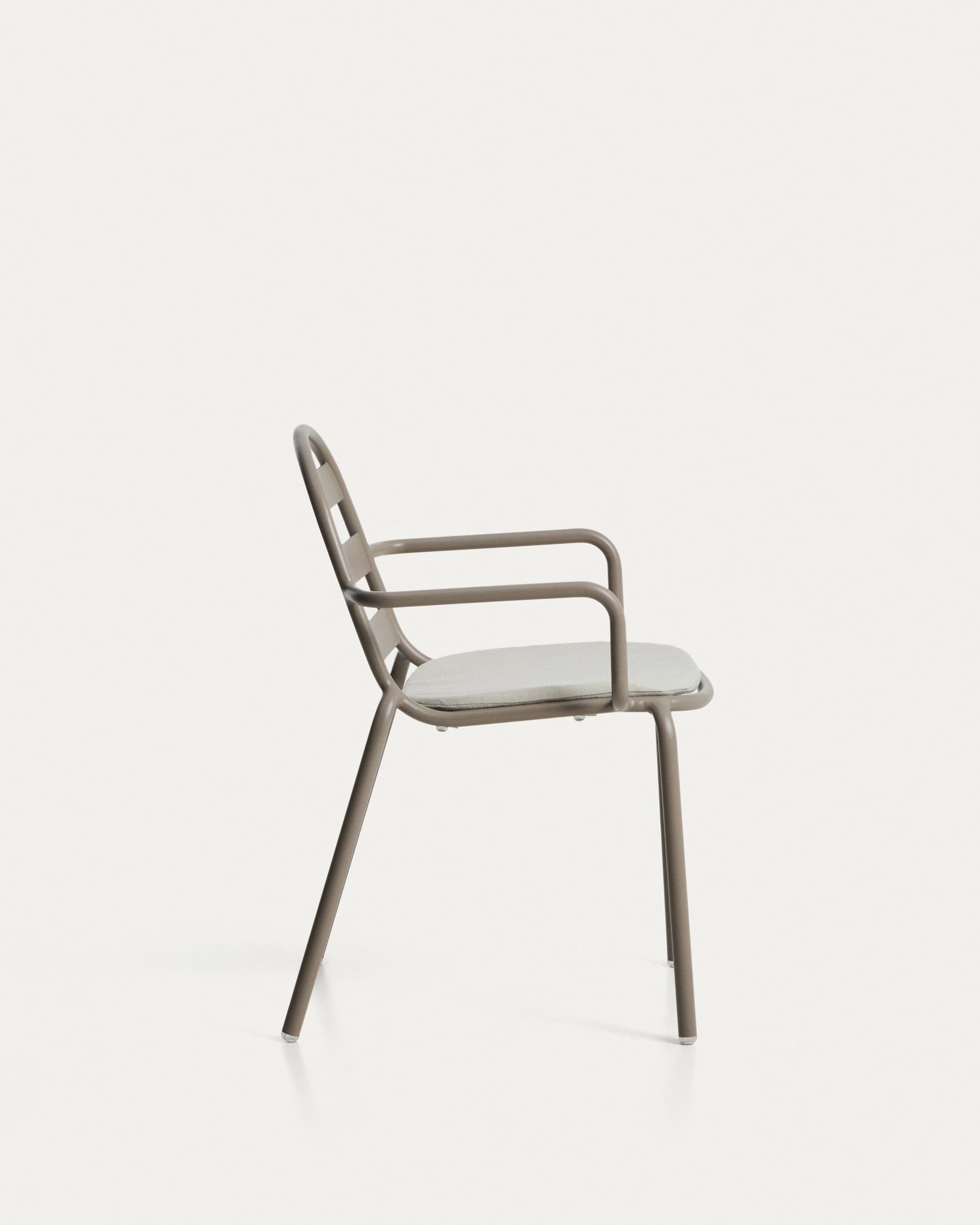 JONCOLS taupe garden chair