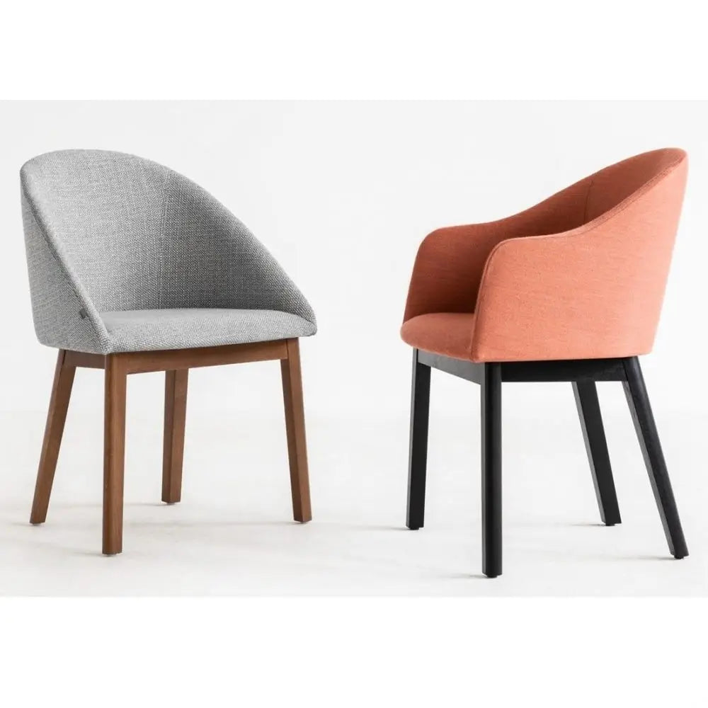 Stolička POP A-1901 s drevenou základňou