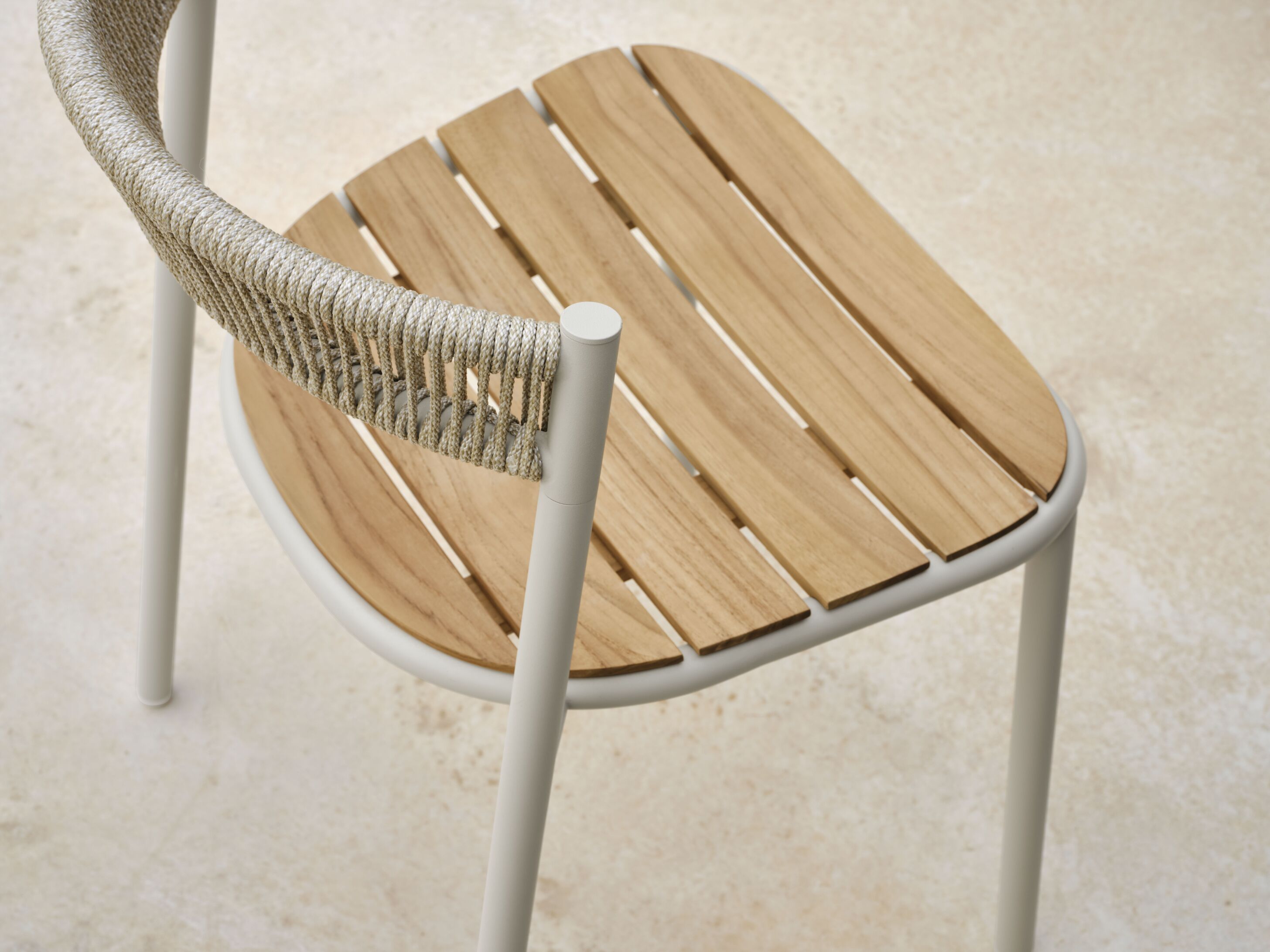 Záhradná stolička KITE so šedým oceľovým podstavcom