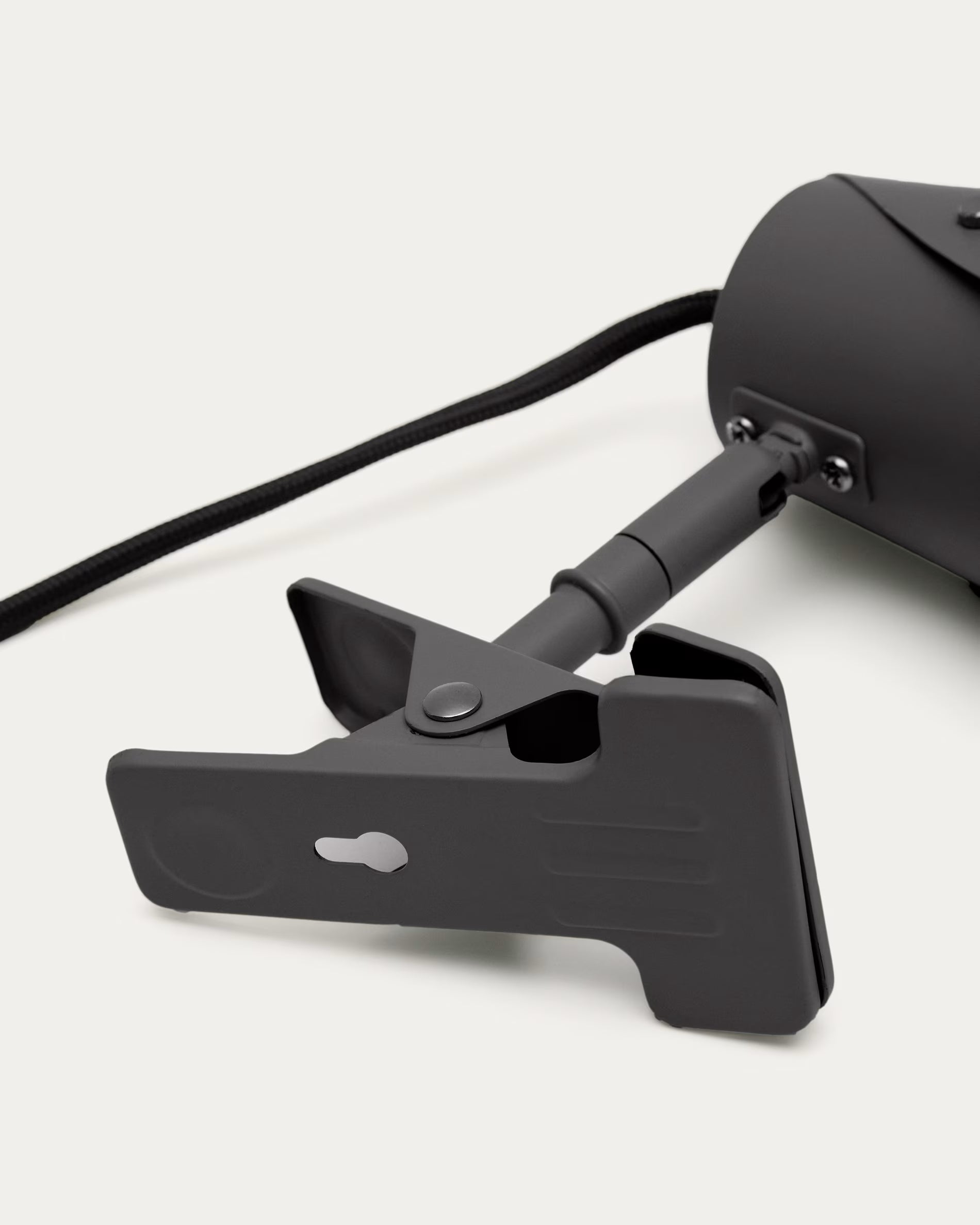 Stolná lampa s klipom JULA čierna