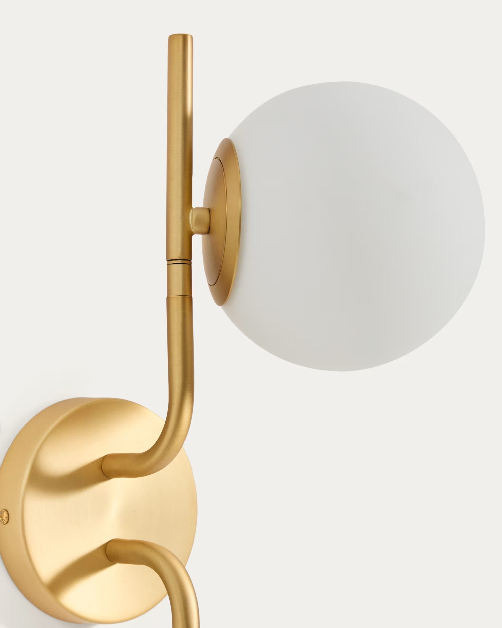 BRISIA brushed brass two-point wall lamp