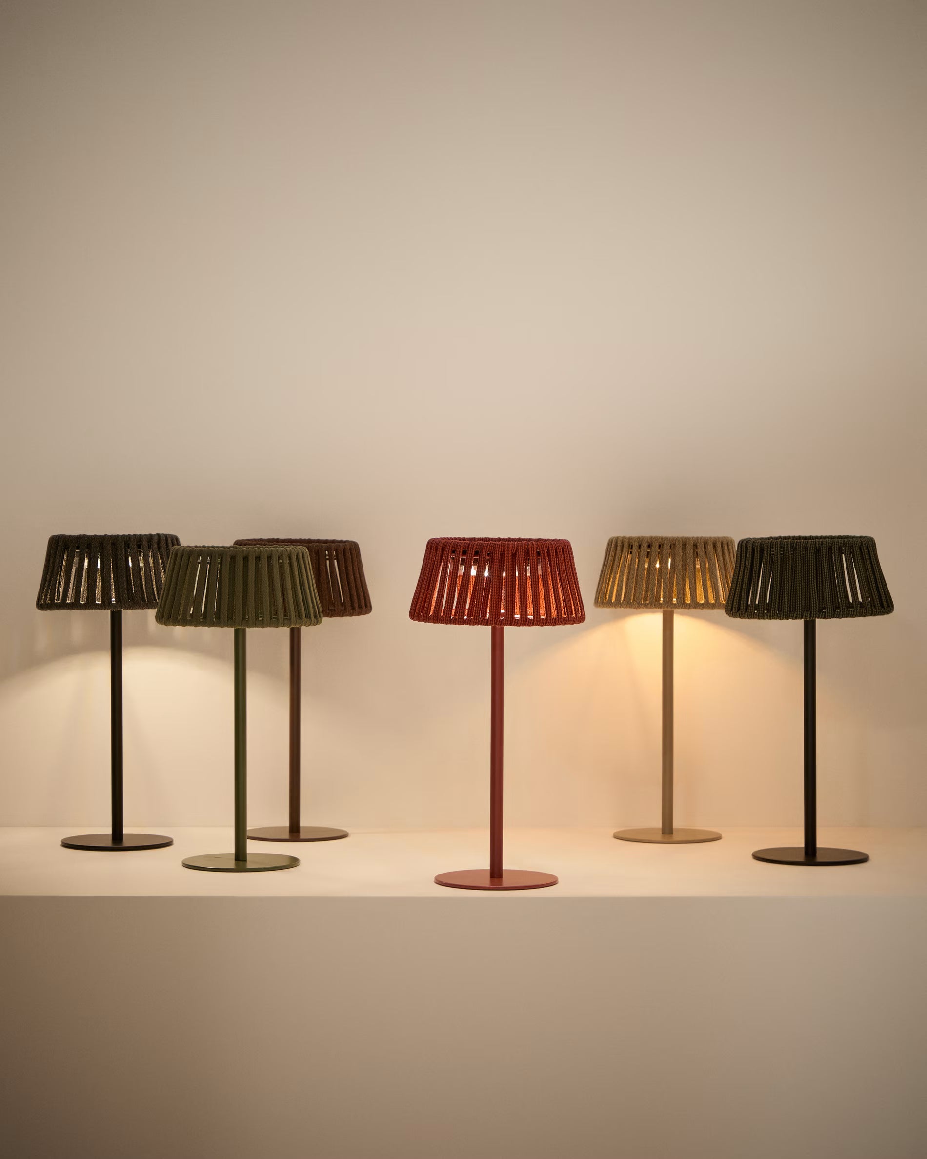 Solárna záhradná lampa ALDET hnedá
