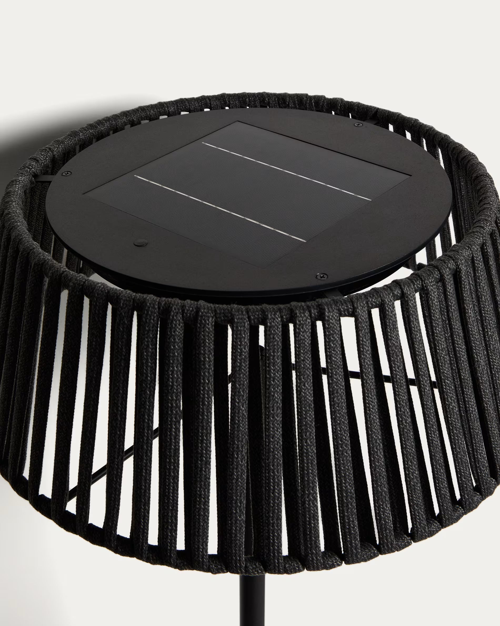 Solárna podlahová lampa do záhrady ALDET čierna
