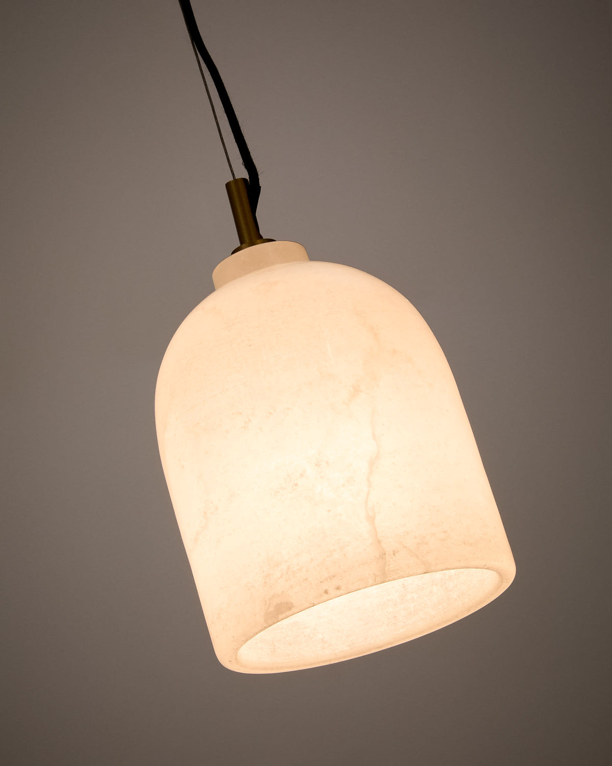 Lampa wisząca SHENLI alabaster – ujęcie 3
