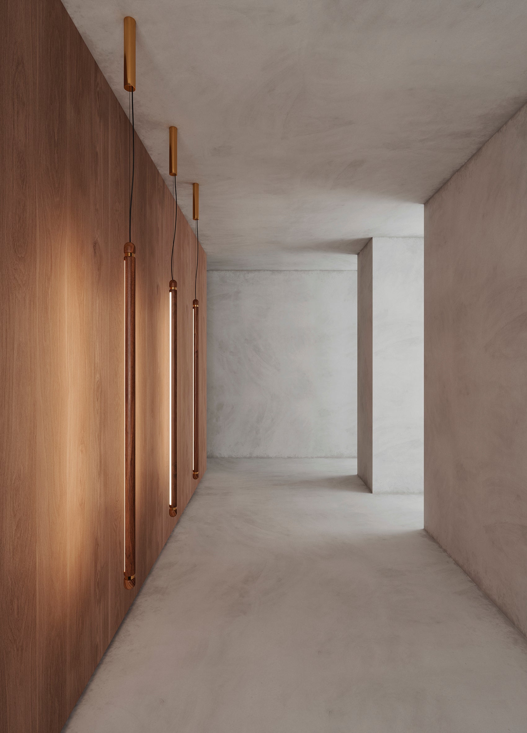 Závesná lampa LINEA V z orechového dreva s mosadzným povrchom