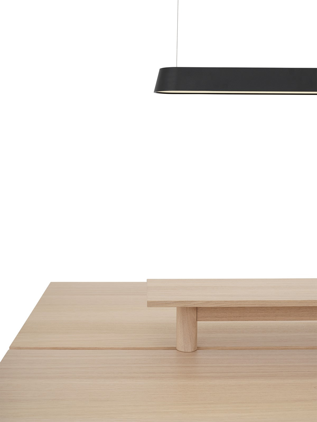 Stôl kancelársky LINEAR SYSTEM - KONFIGURÁCIA 1 dyha dubová