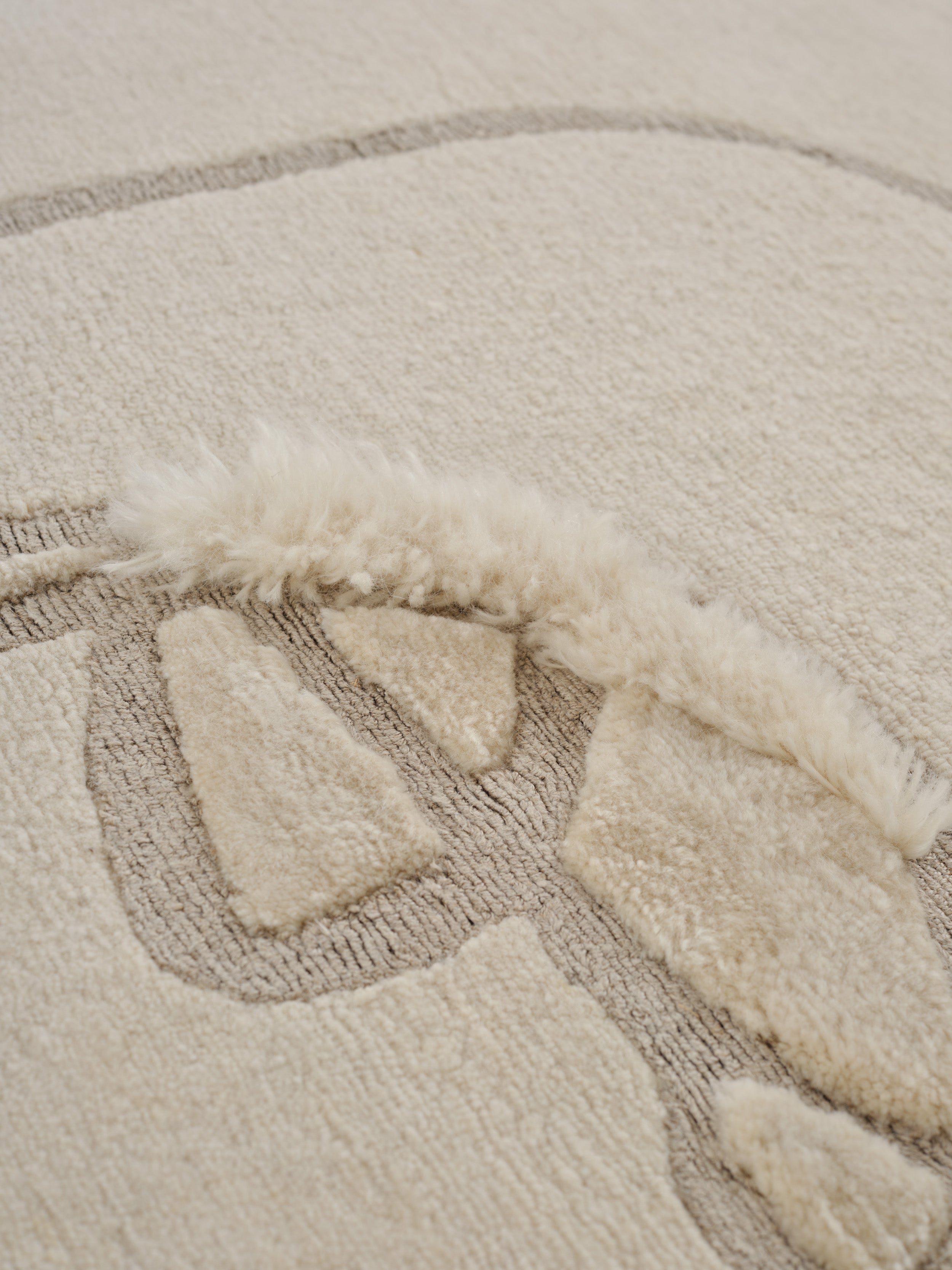 DUO SELF decorative rug beige