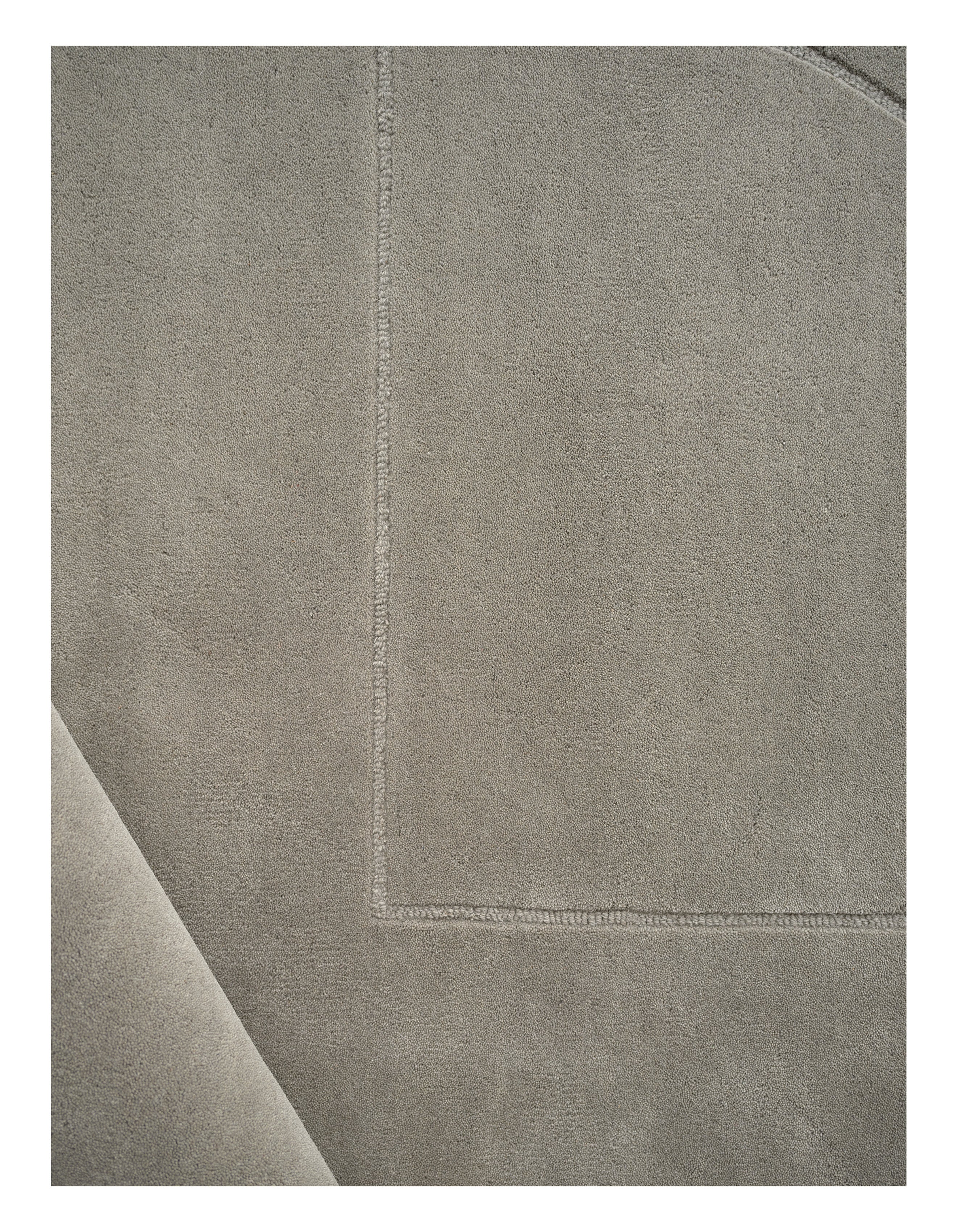 Koberec LINEAL POEM šedý