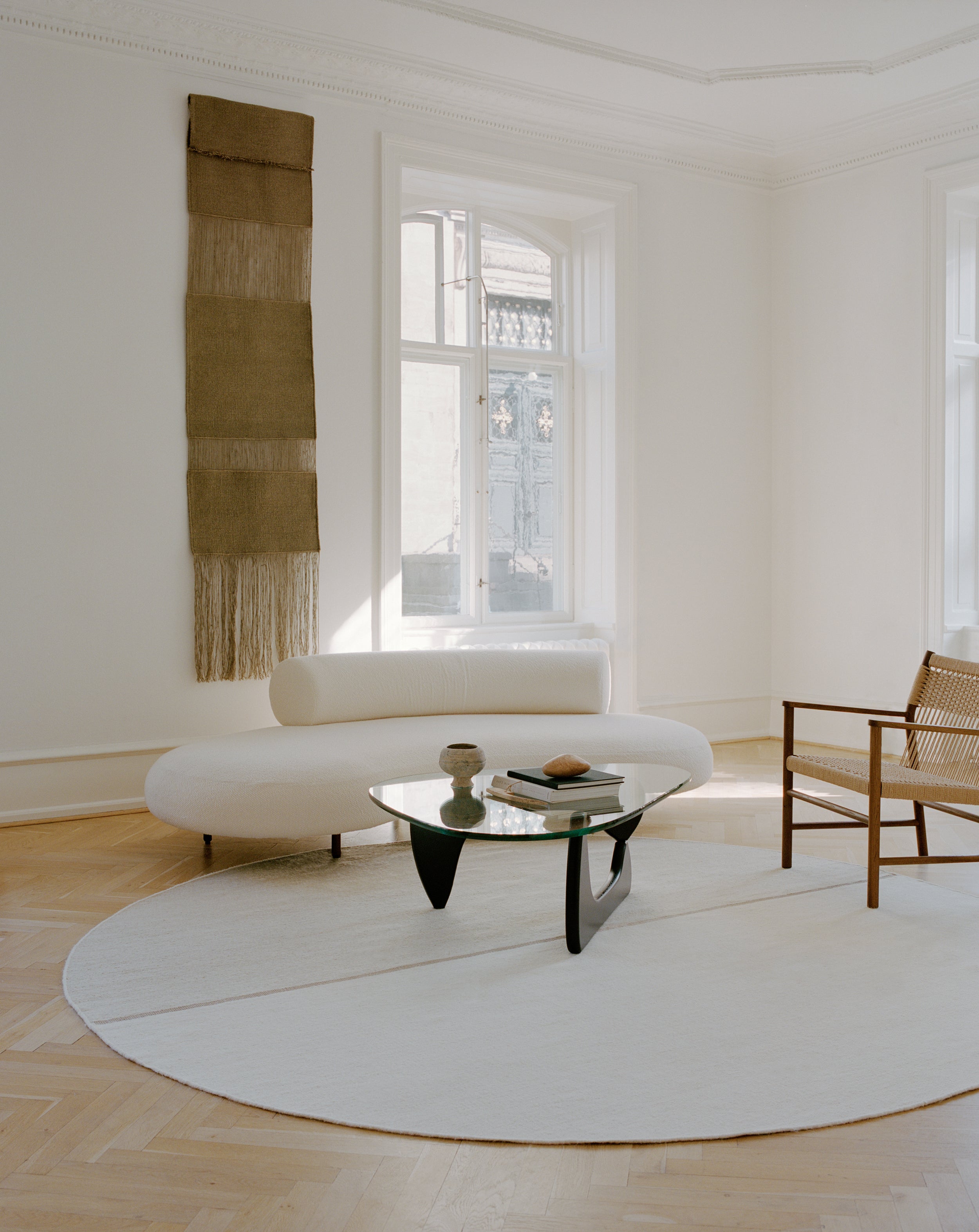 Kruhový koberec MAGNETIZE šedý