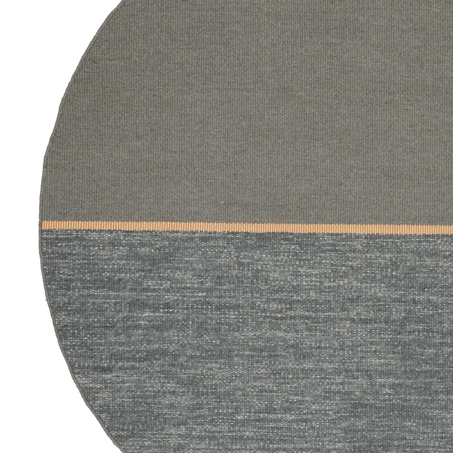 MAGNETIZE round rug dirty green