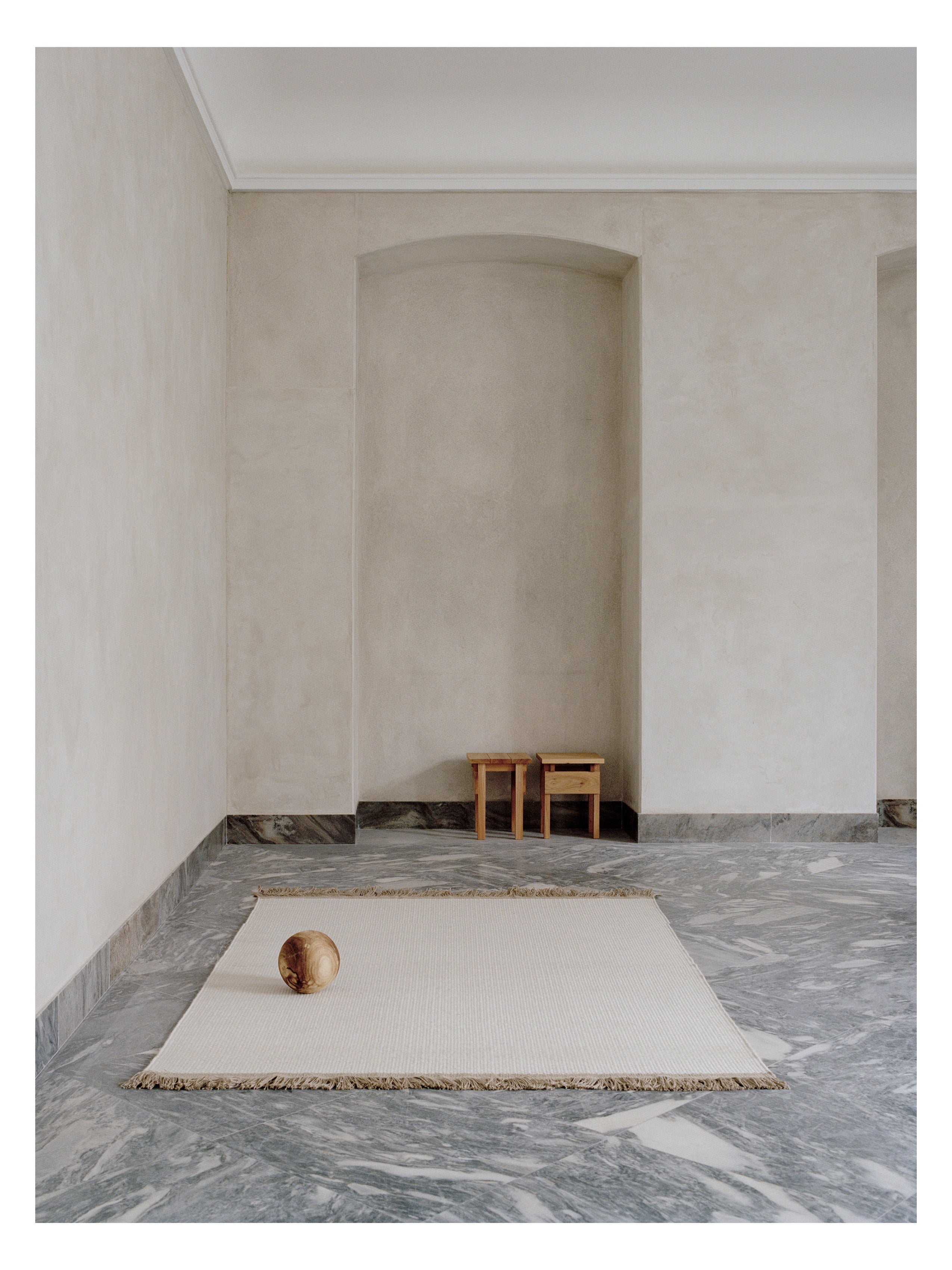 PASTORAL UNITY Rug Broken White