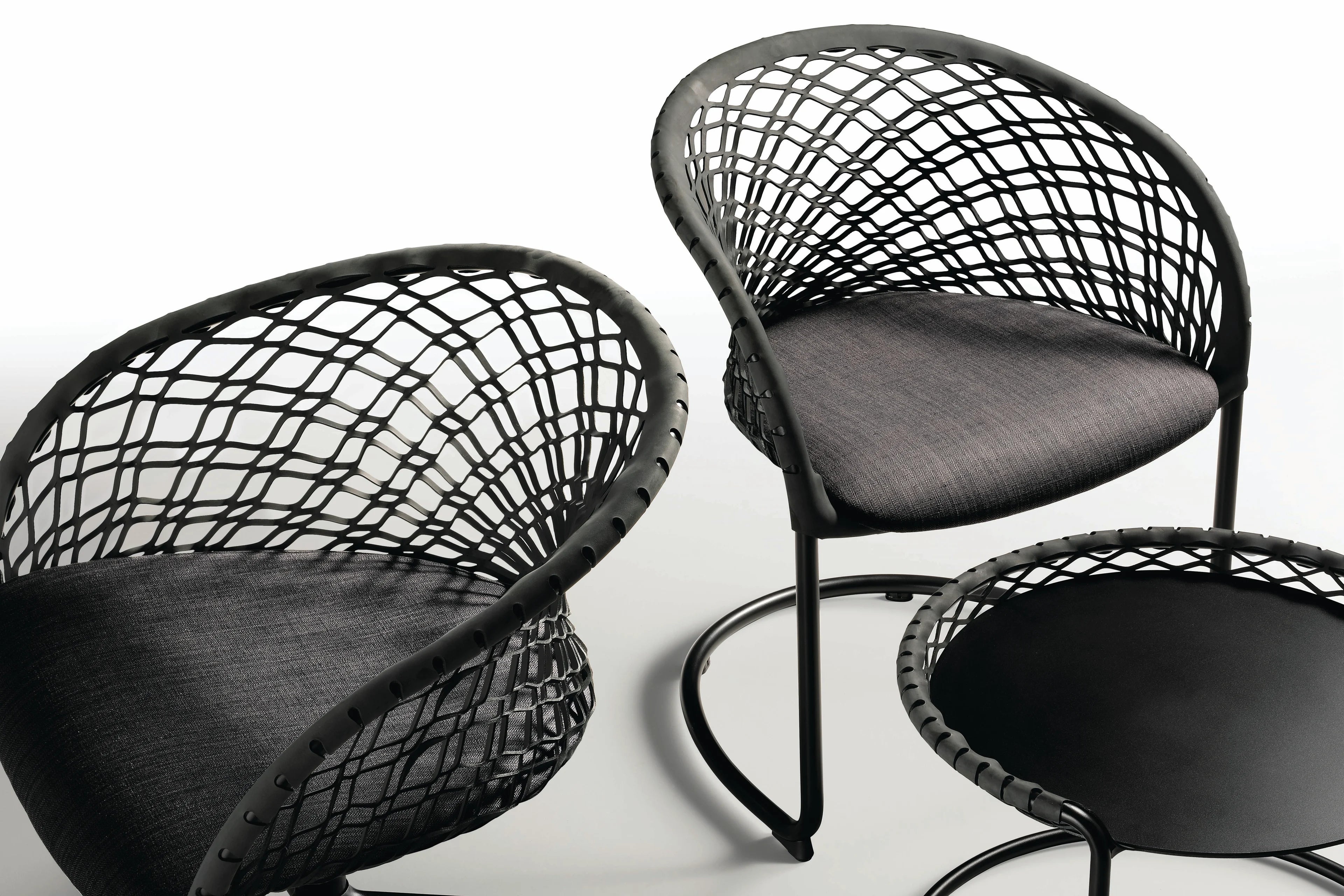 Kreslo s podrúčkami P47 personalizované