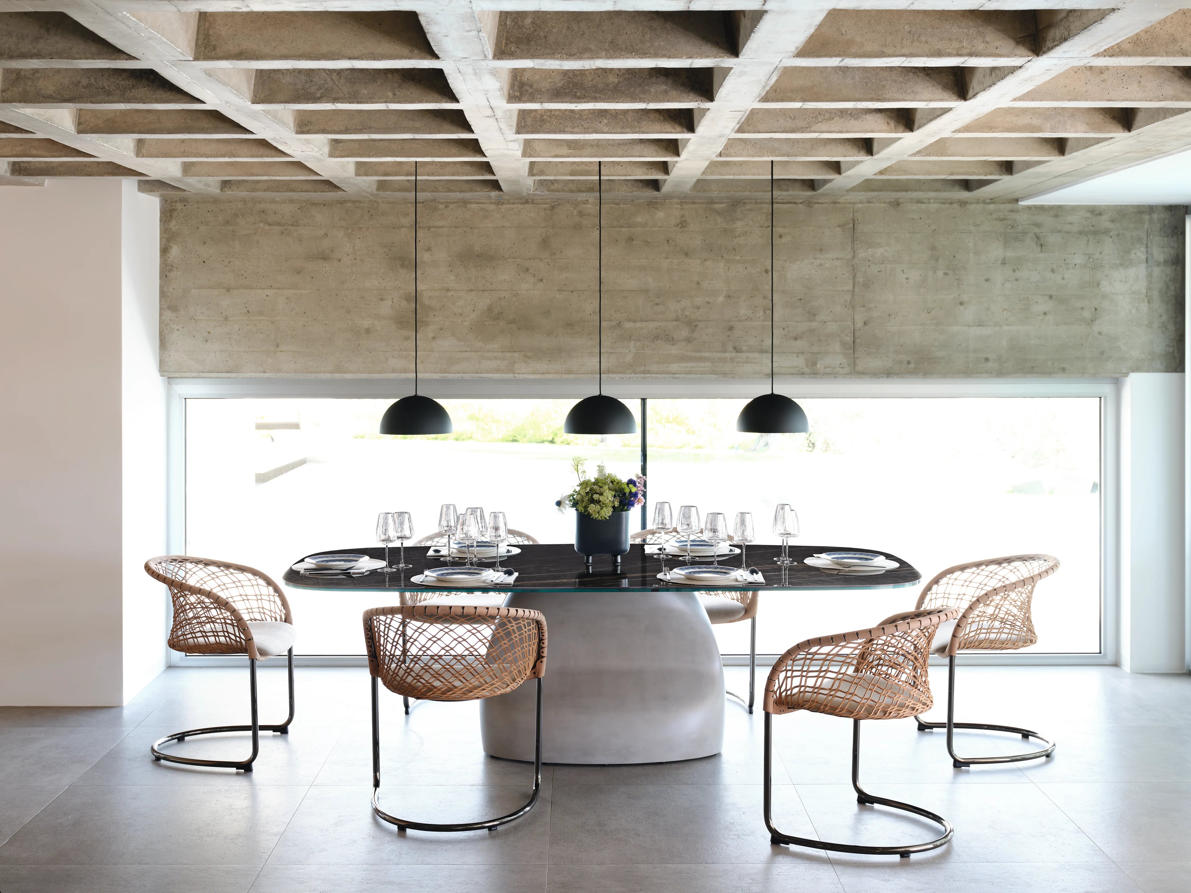 Kreslo s podrúčkami P47 personalizované