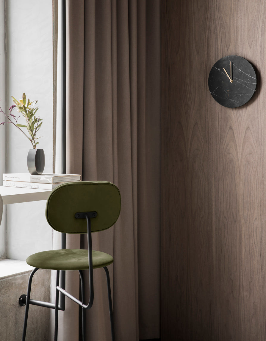 AFTEROOM PLUS stool dark oak veneer