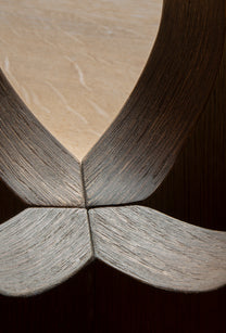 Okrúhly stôl ANDROGYNE tmavý dubový dyha