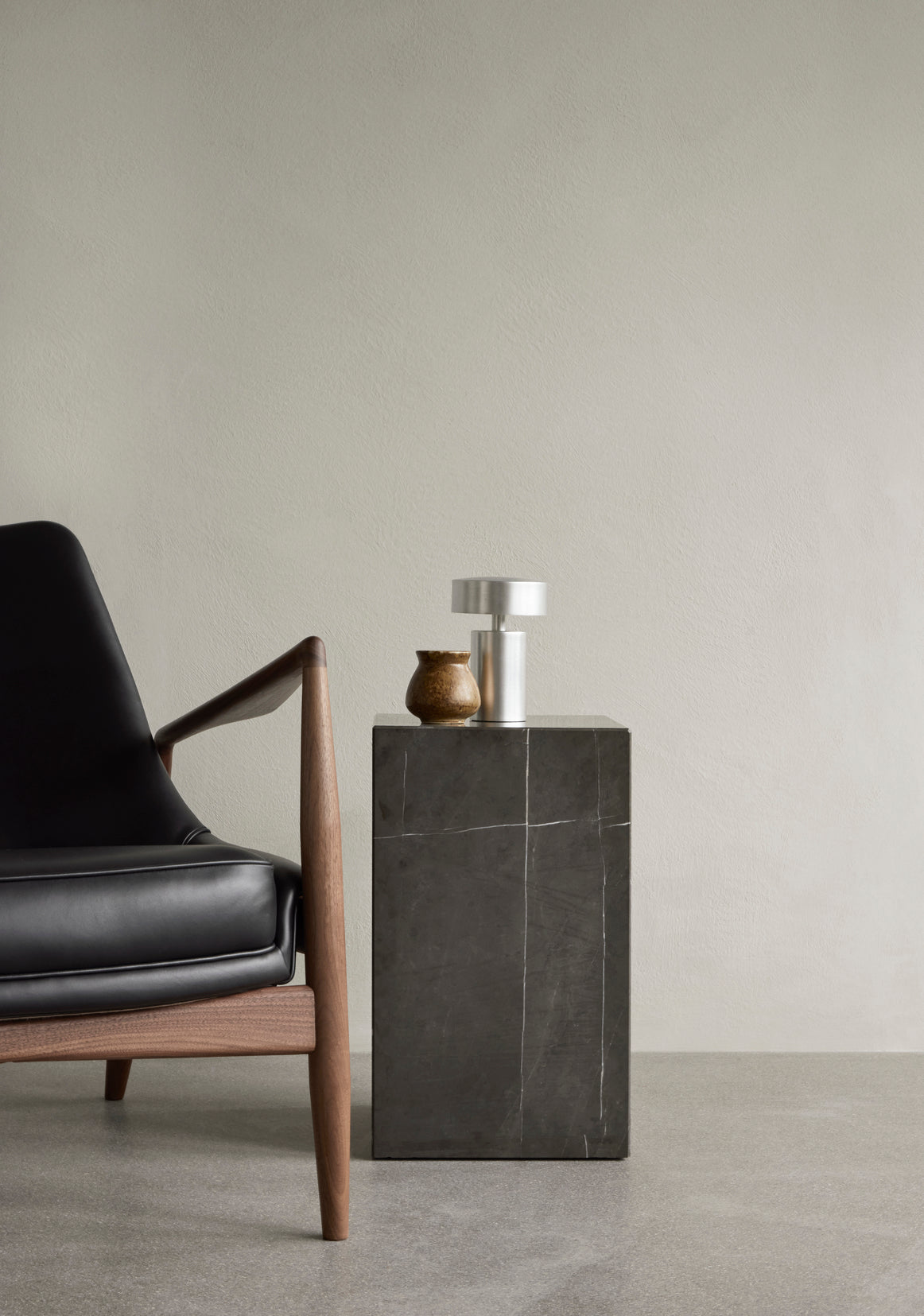 Portable lamp COLUMN polished aluminum