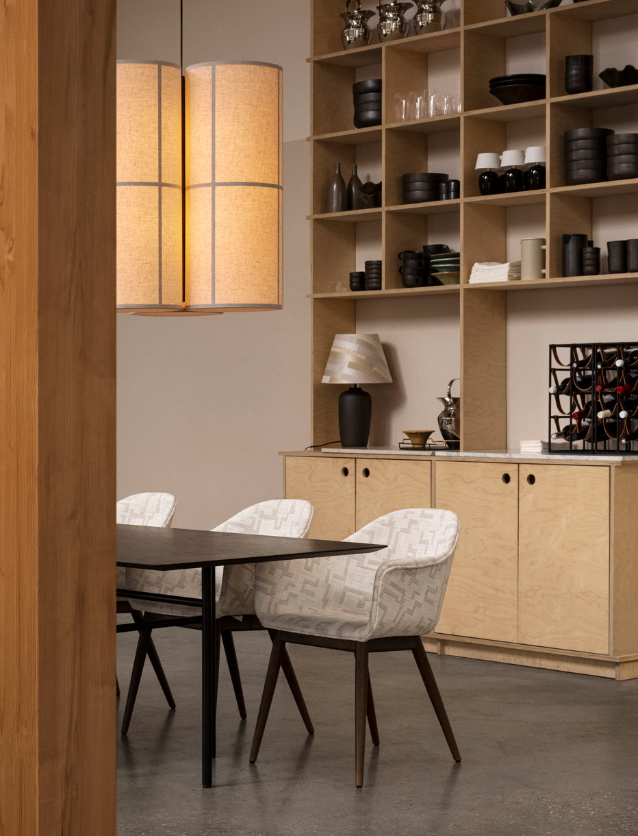 SNAREGADE table black oak veneer