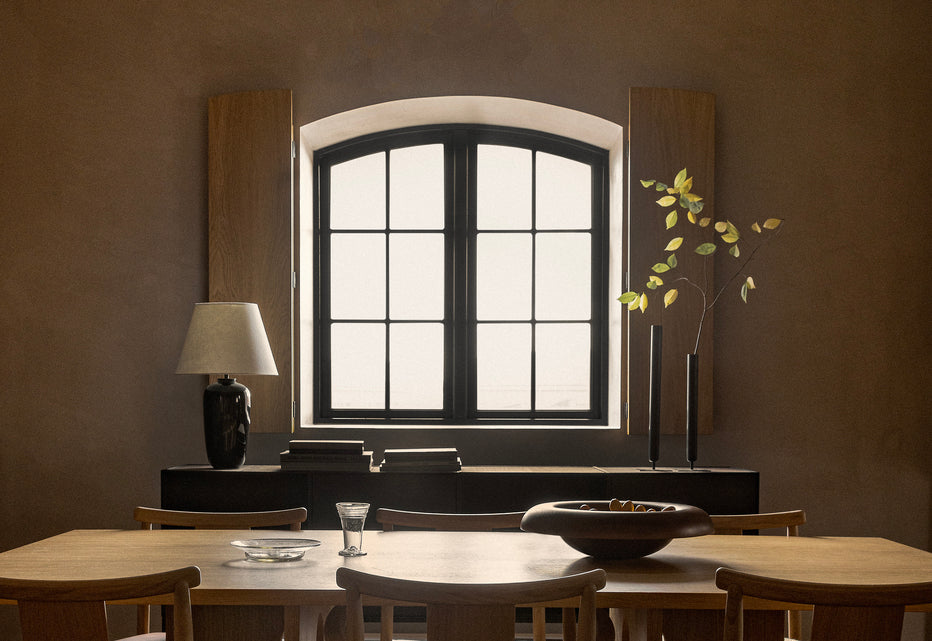 TORSO table lamp black ceramic with white shade