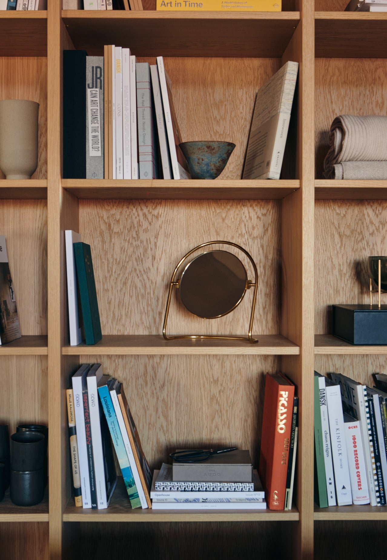 NIMBUS Polished Brass Table Mirror