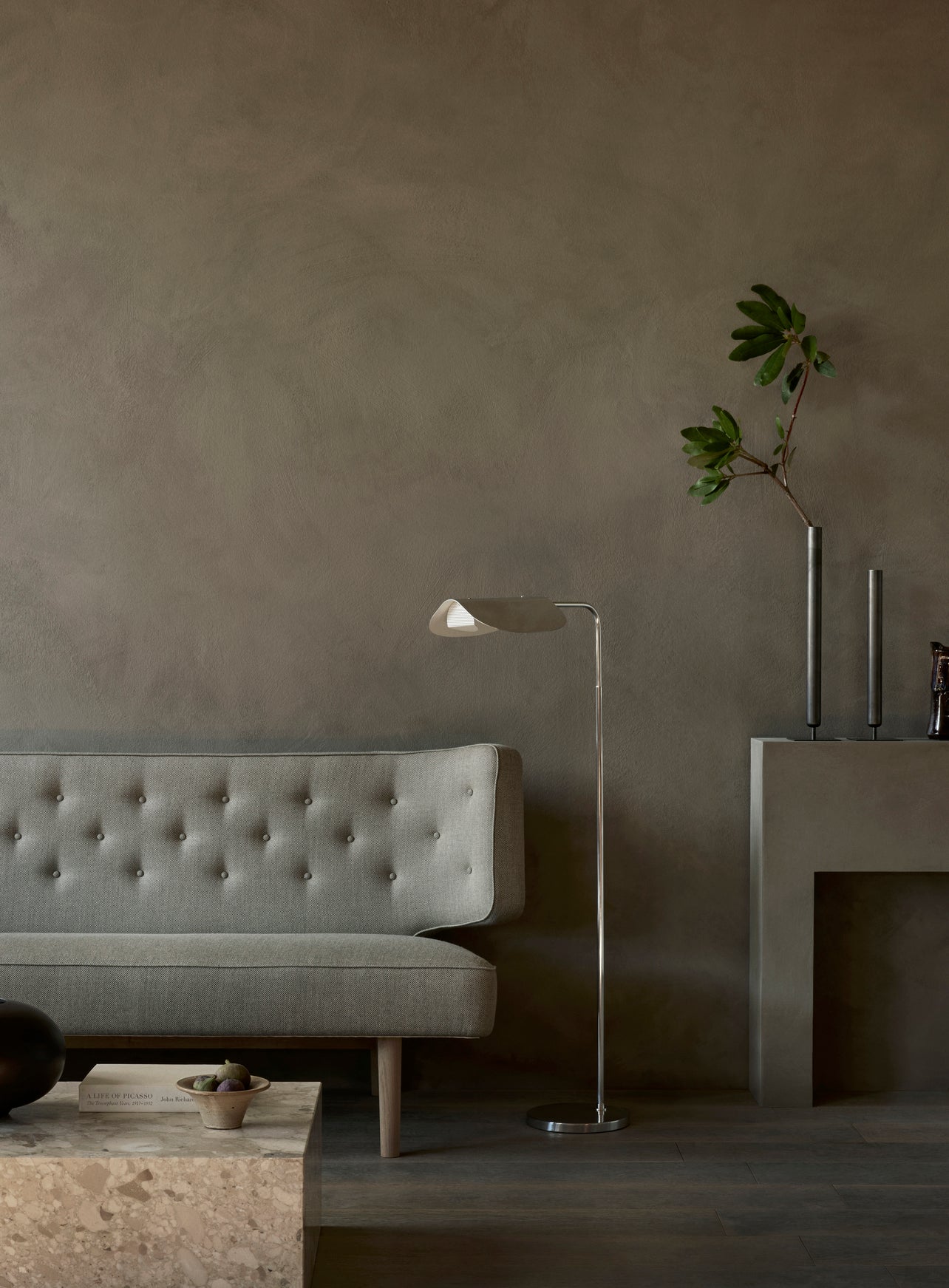 STANCE vase in bronzed brass