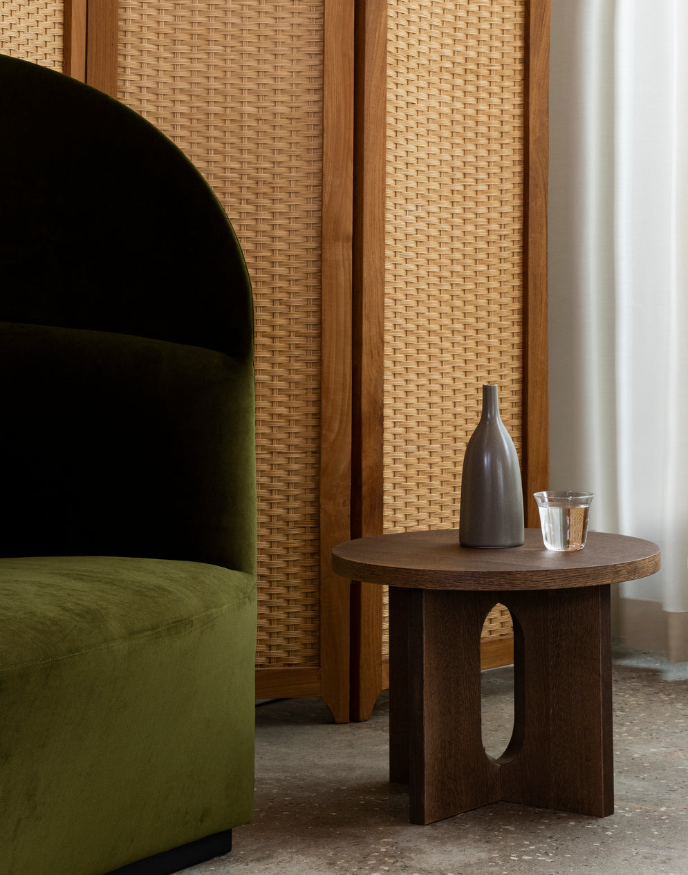 Kreslo s vysokým operadlom TEAROOM svetlo béžové