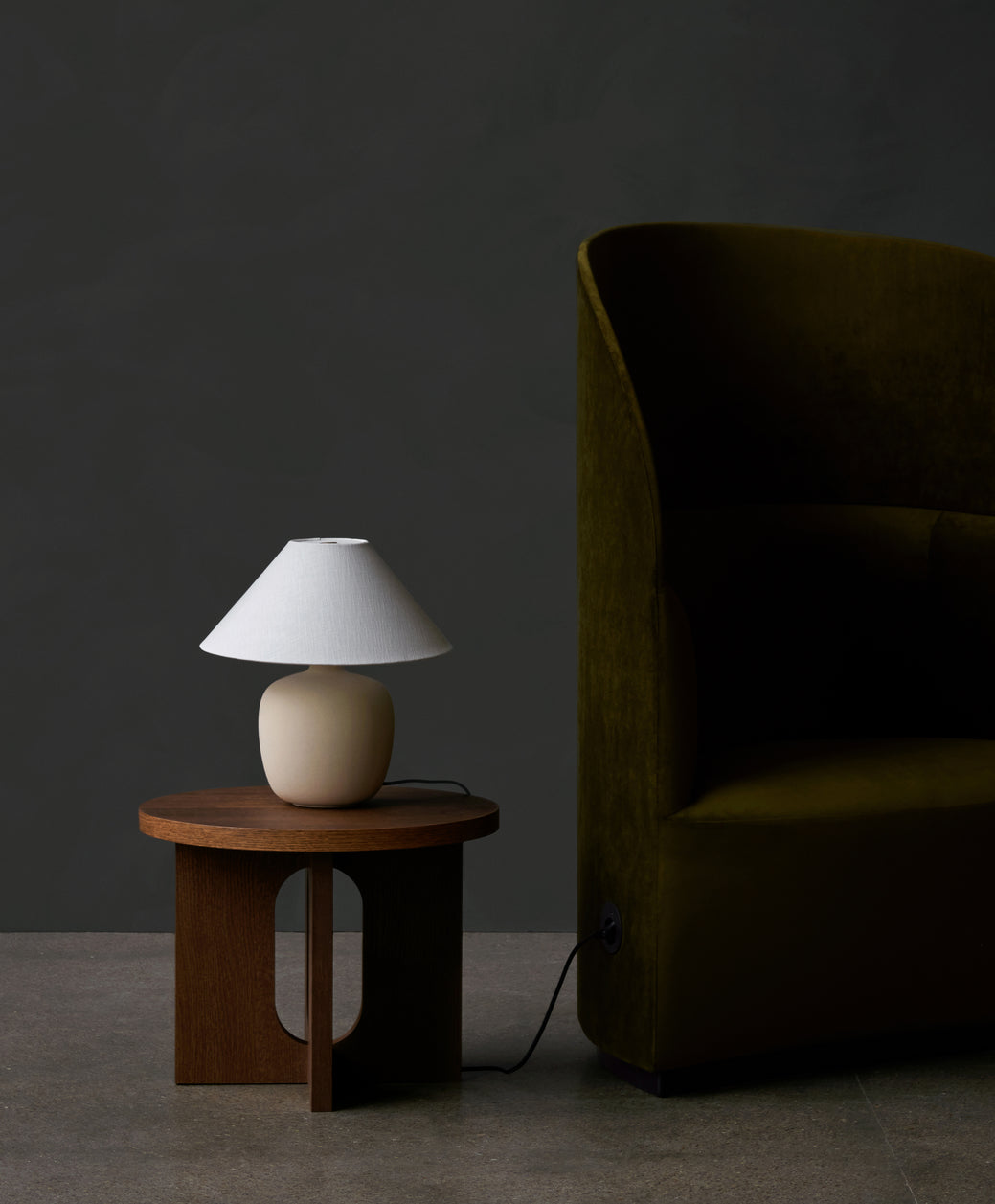 Stolná lampa TORSO biela keramika