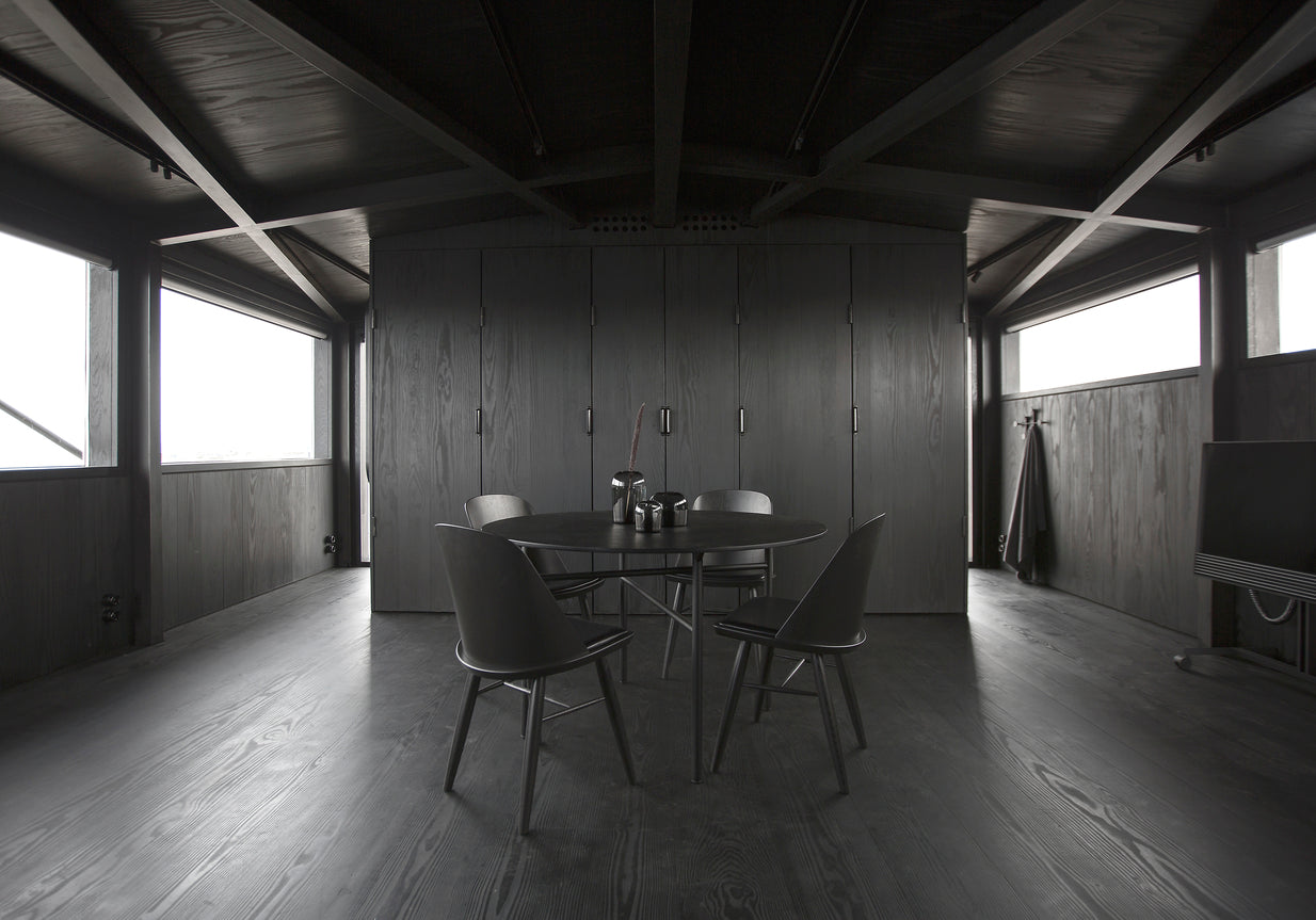 Round table SNAREGADE dark oak veneer