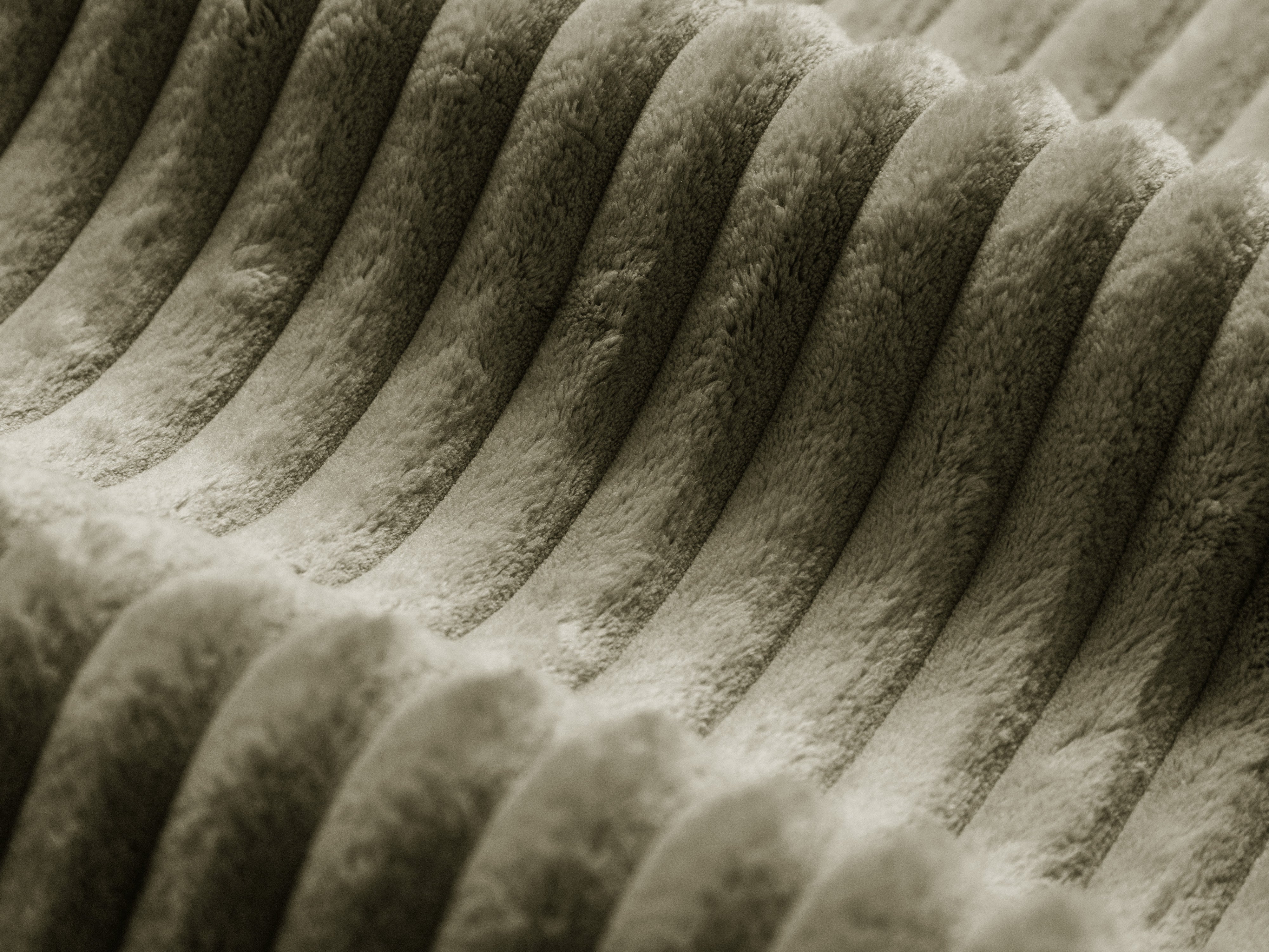 Pohovka 3-miestna MARTINA zelený zamat