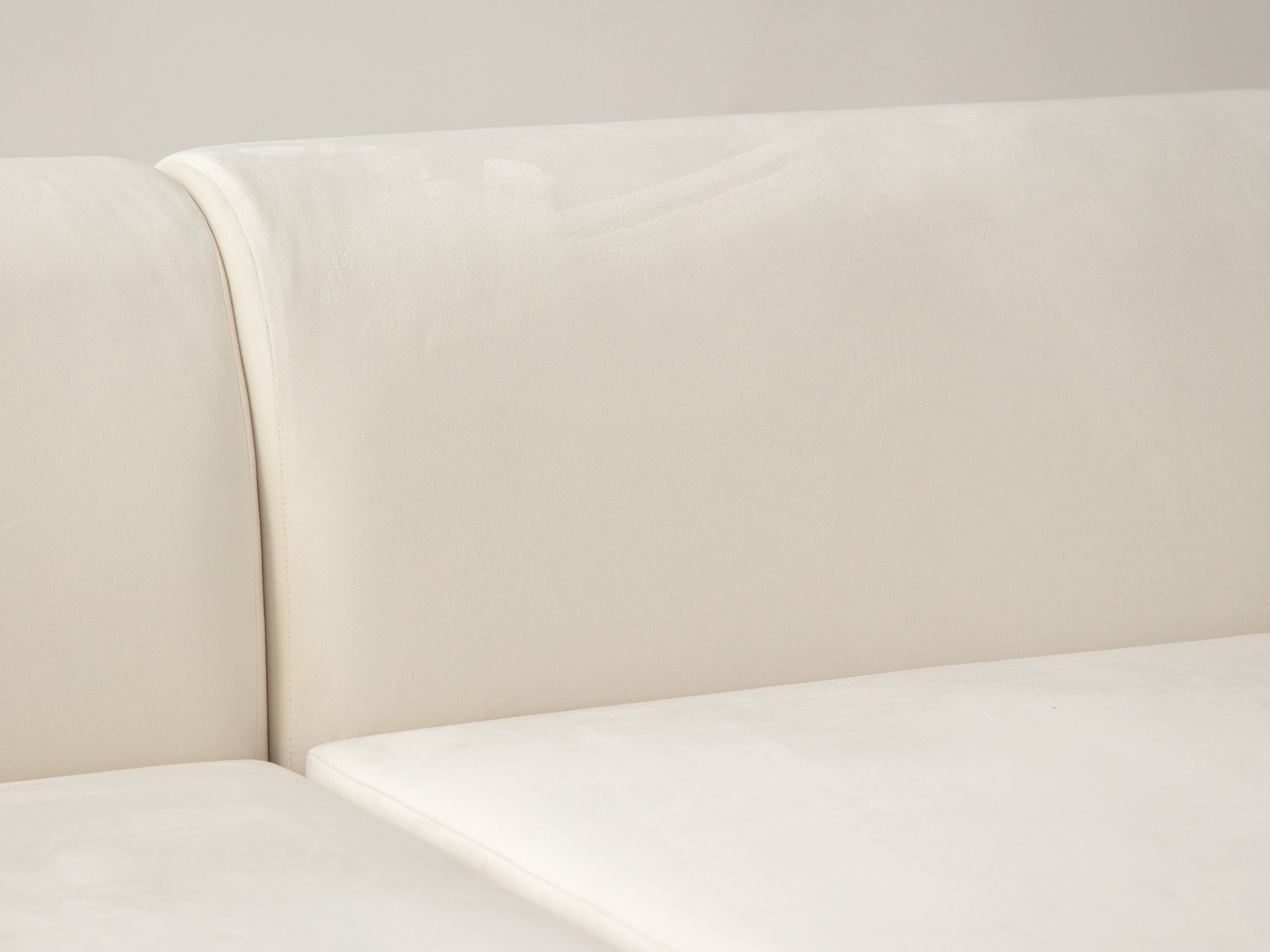 Right-facing panoramic corner sofa for 6 people MILEY light gray silky chenille