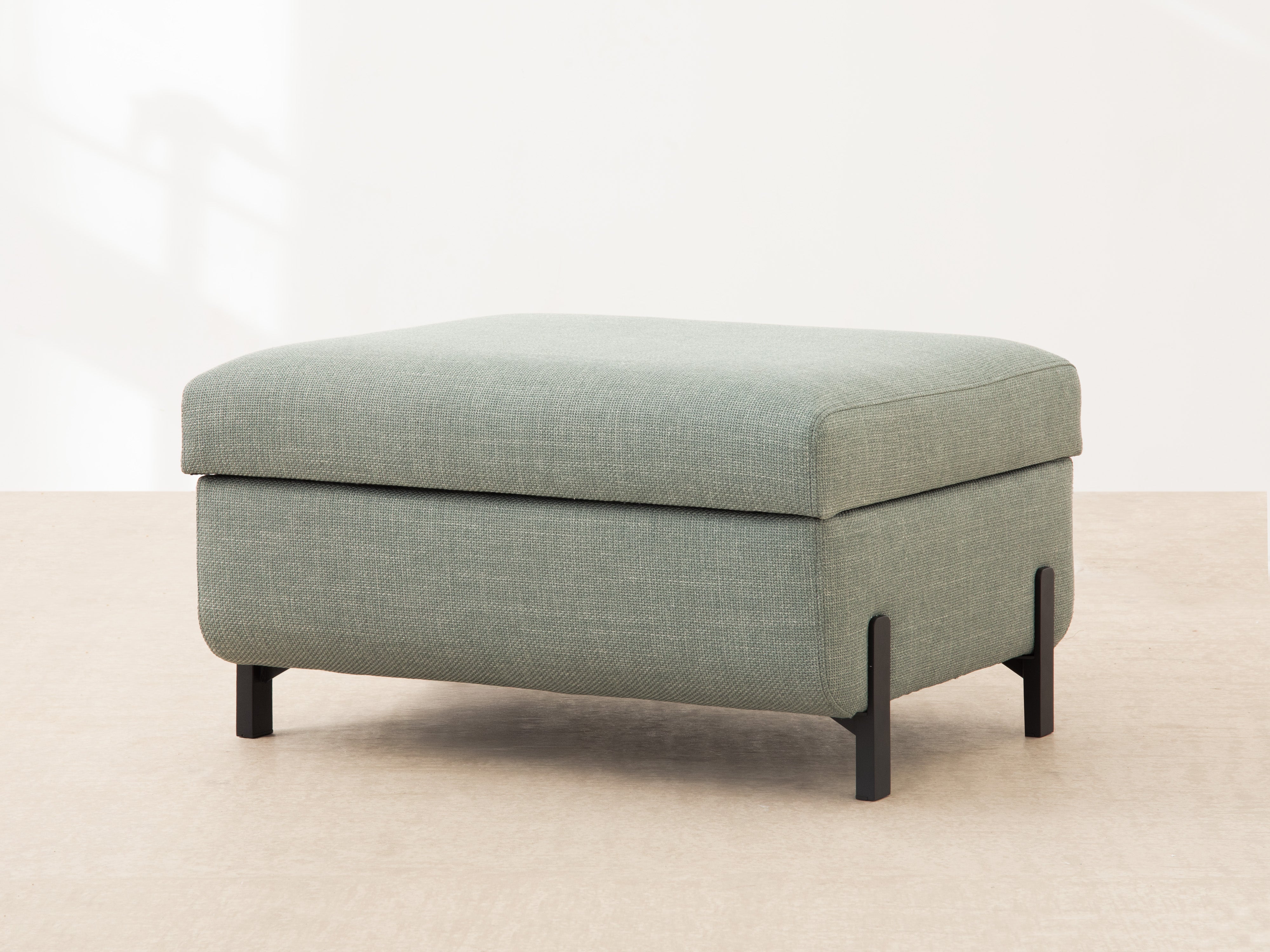 Puf zamatový so schowkom GLORIA kráľovská modrá