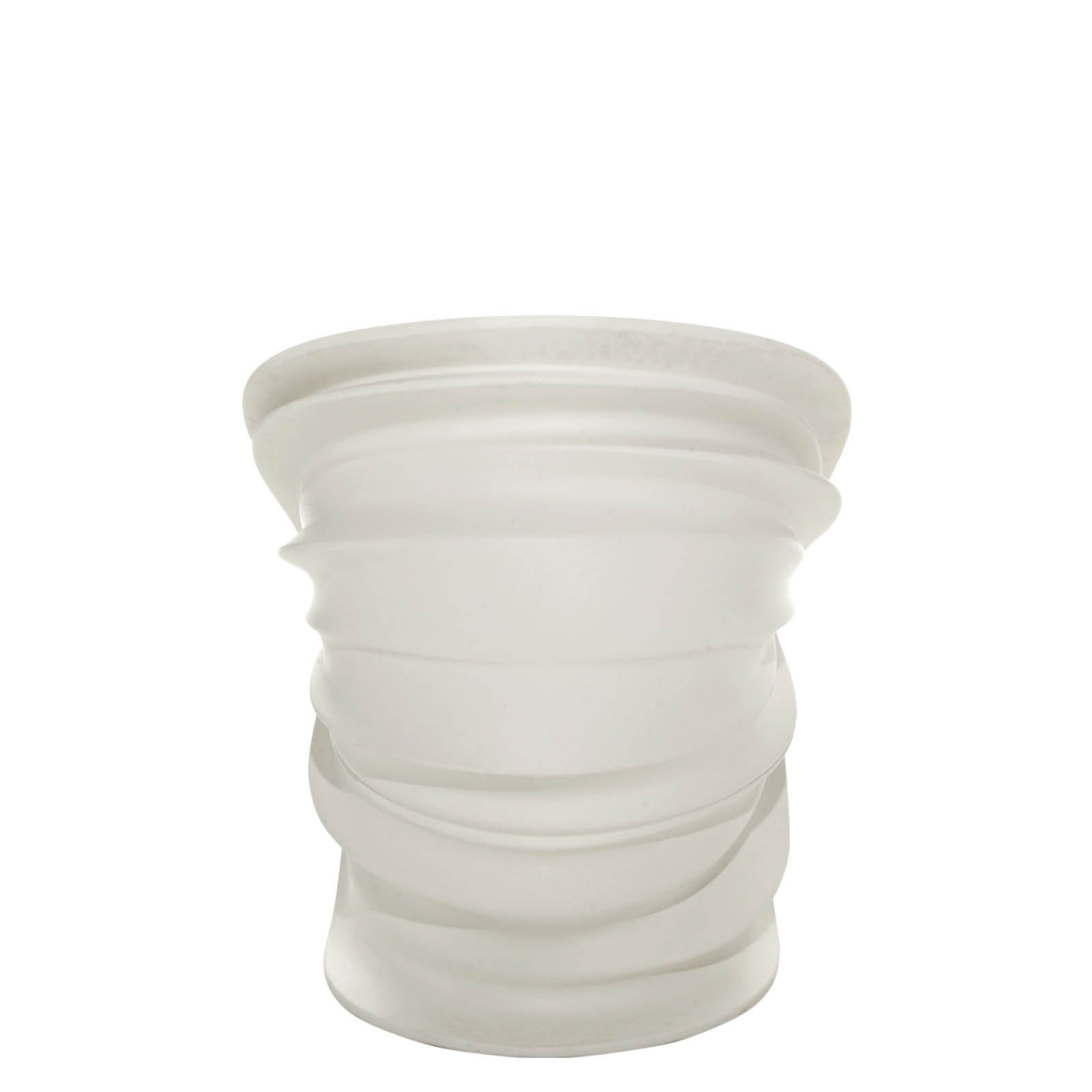 Kreslo MODESTY VEILED biele