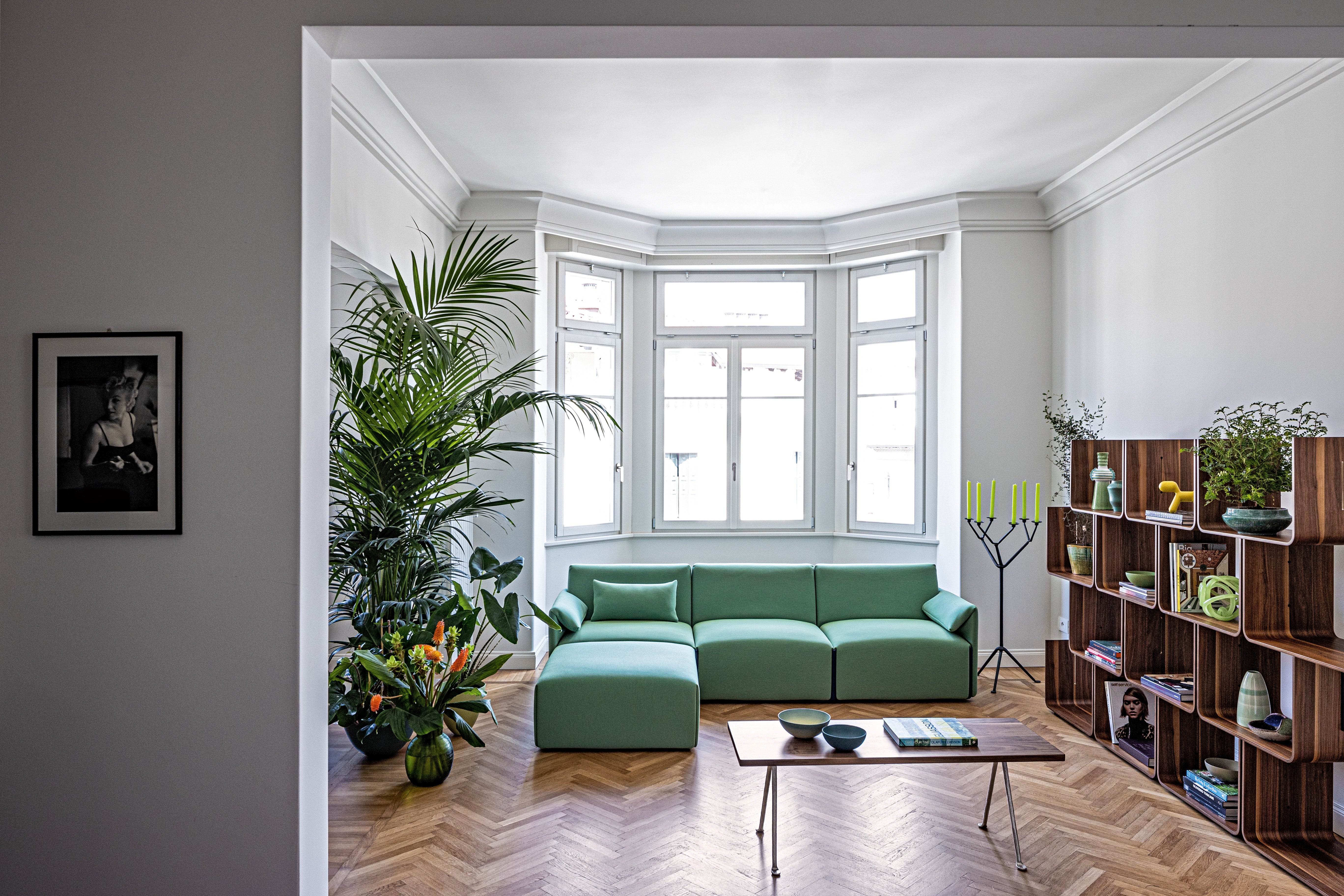 Modulová pohovka COSTUME - čalúnený stredný modul