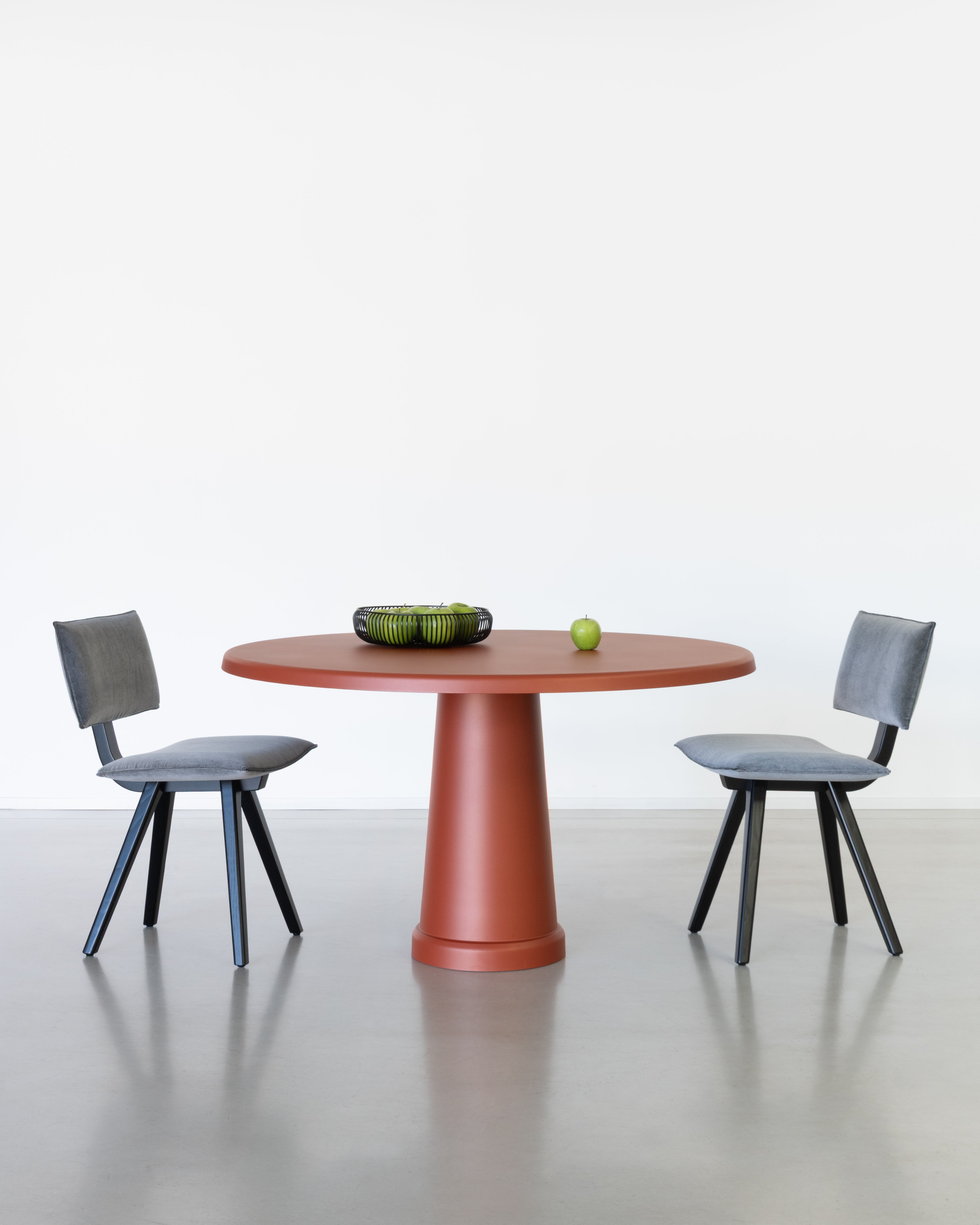 ALL-ROUND round table gray